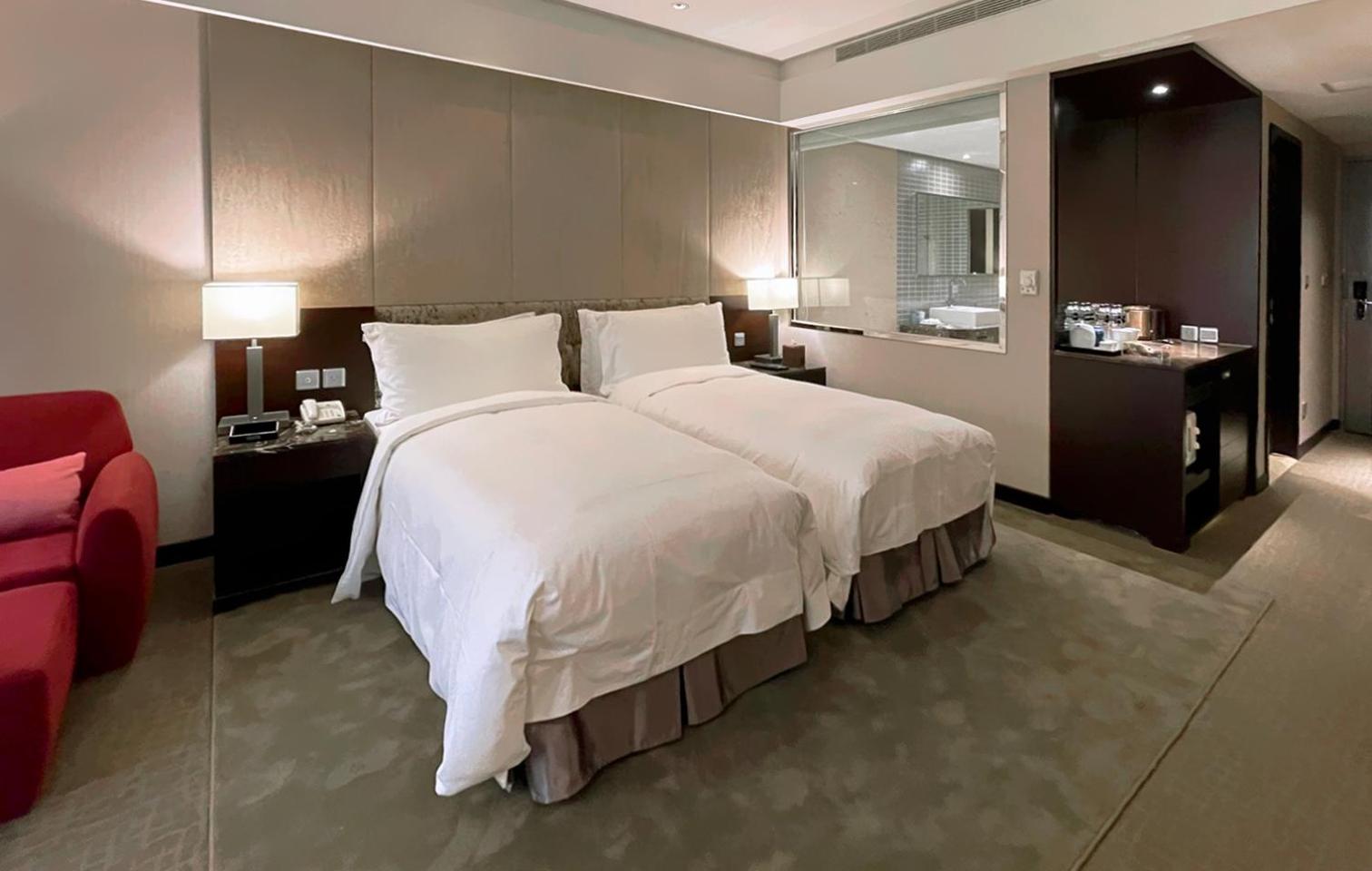 Twin Room with City View photo 3