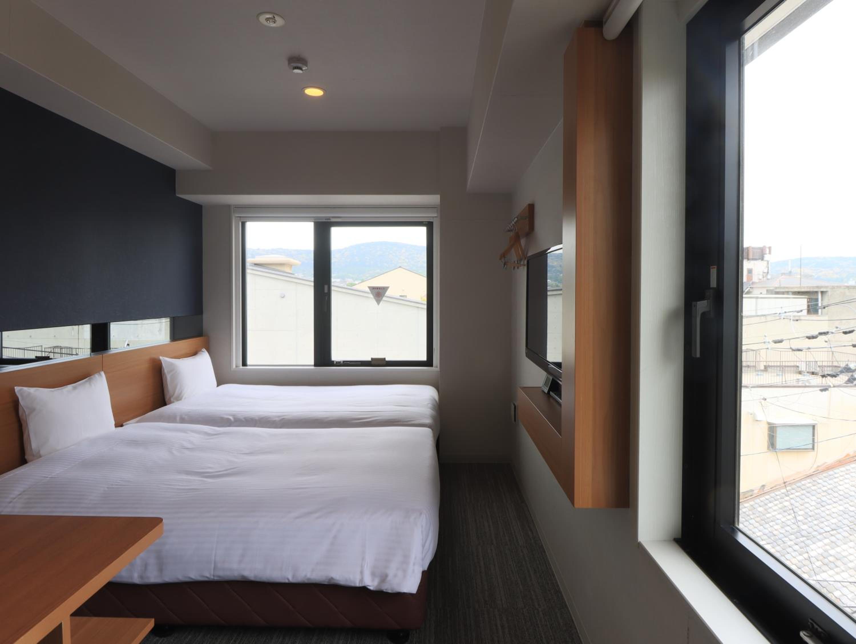 Superior Twin Room - Photo 3