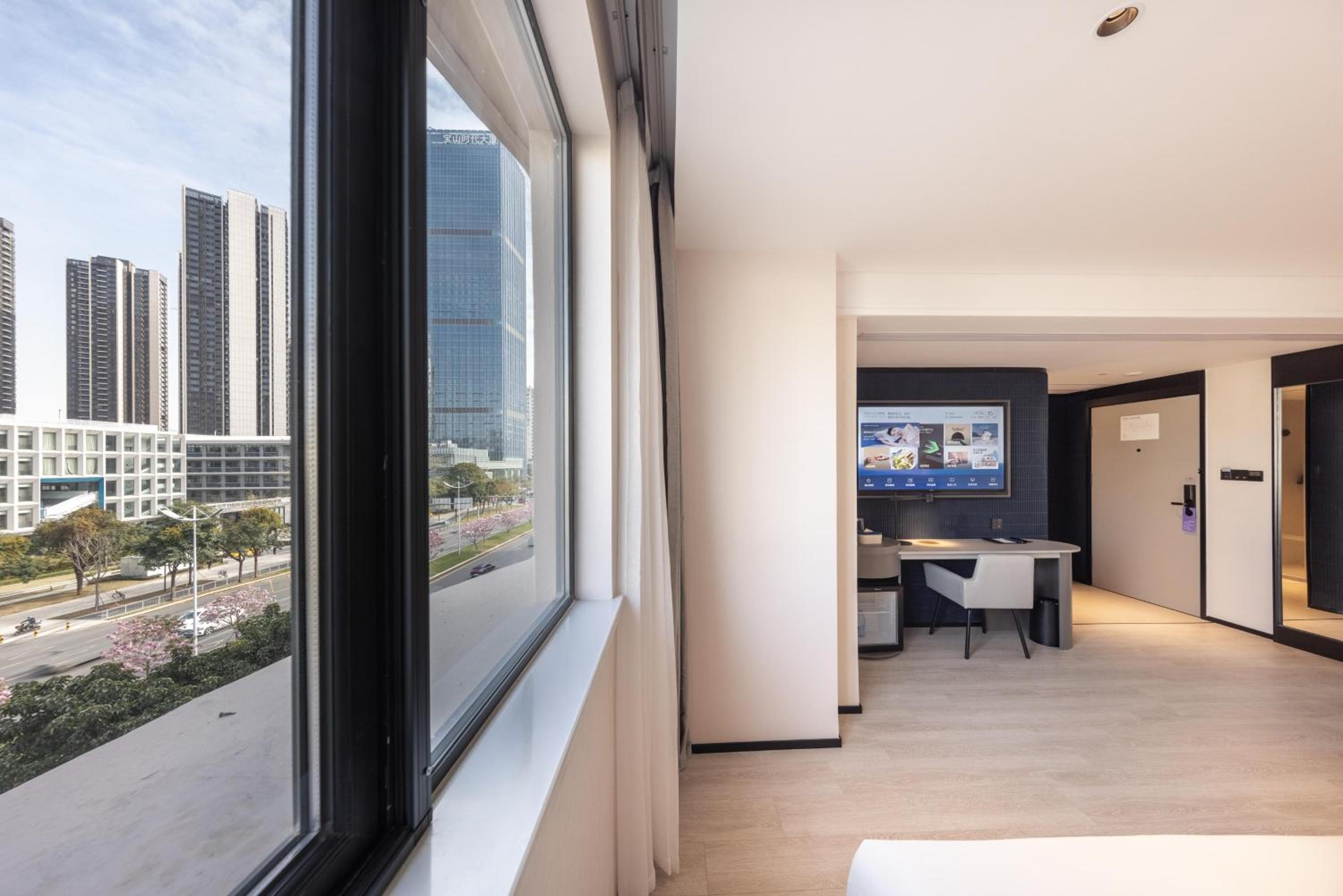 Super Twin Room