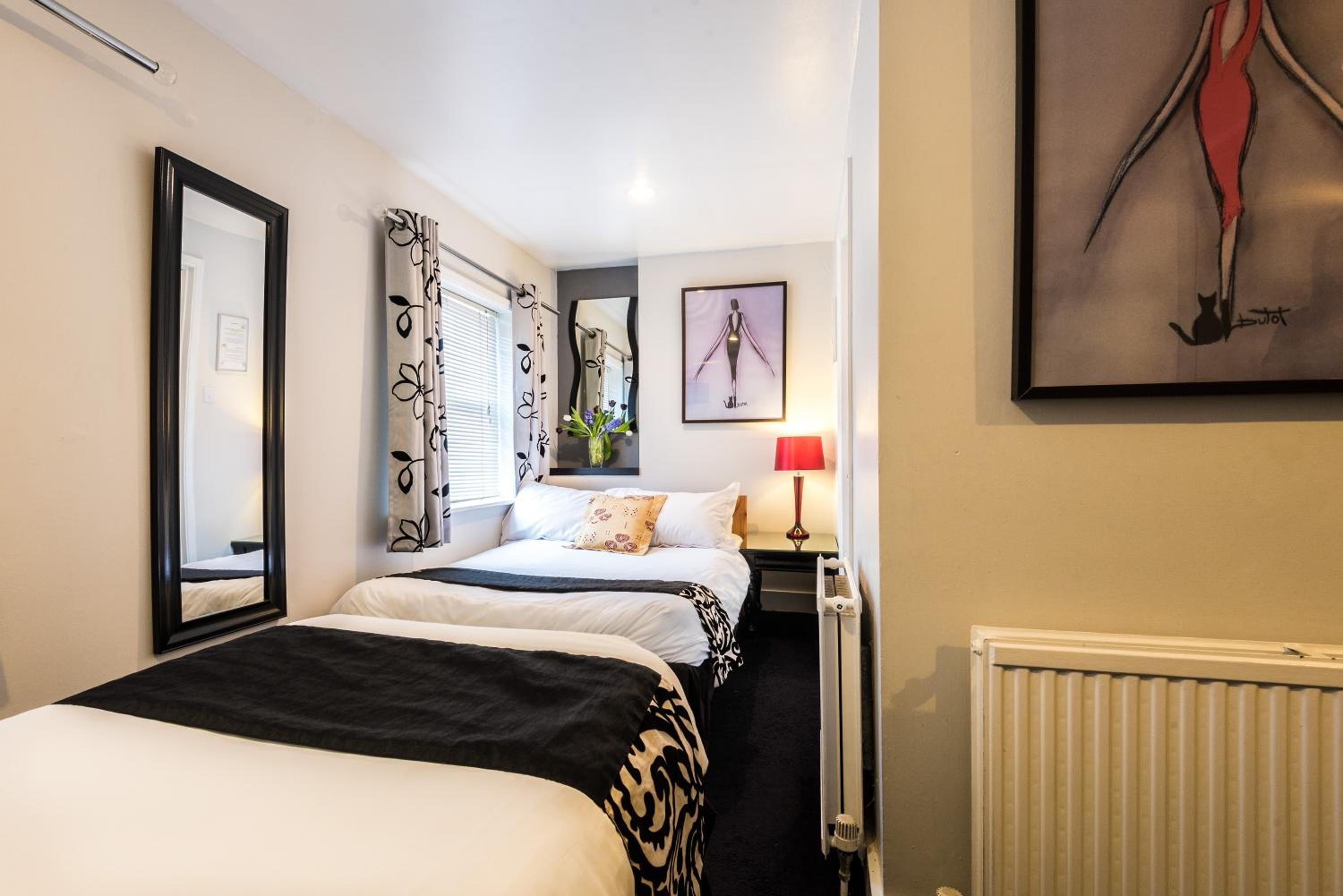 Triple Room - Photo 5