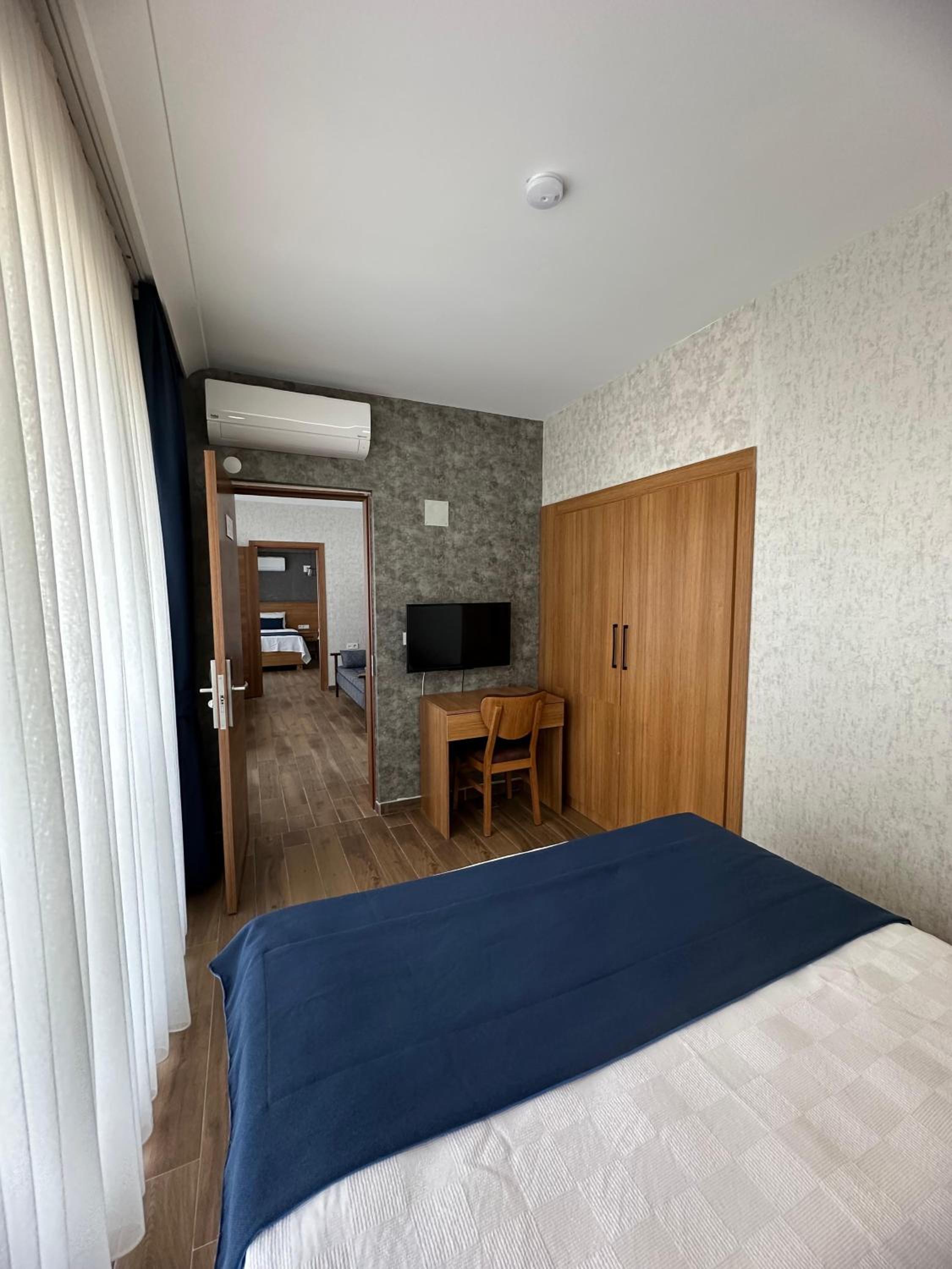 Quadruple Room with Private Bathroom
