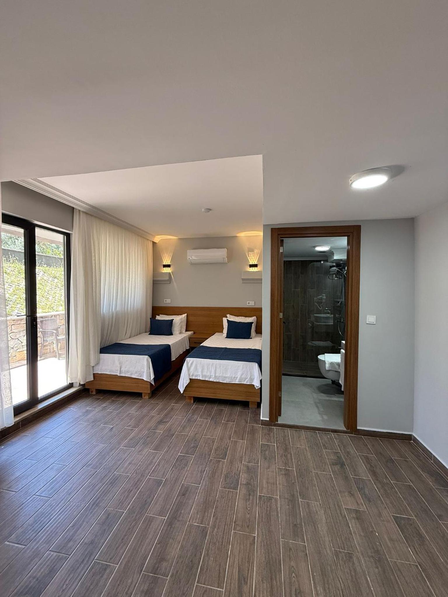 Budget Twin Room