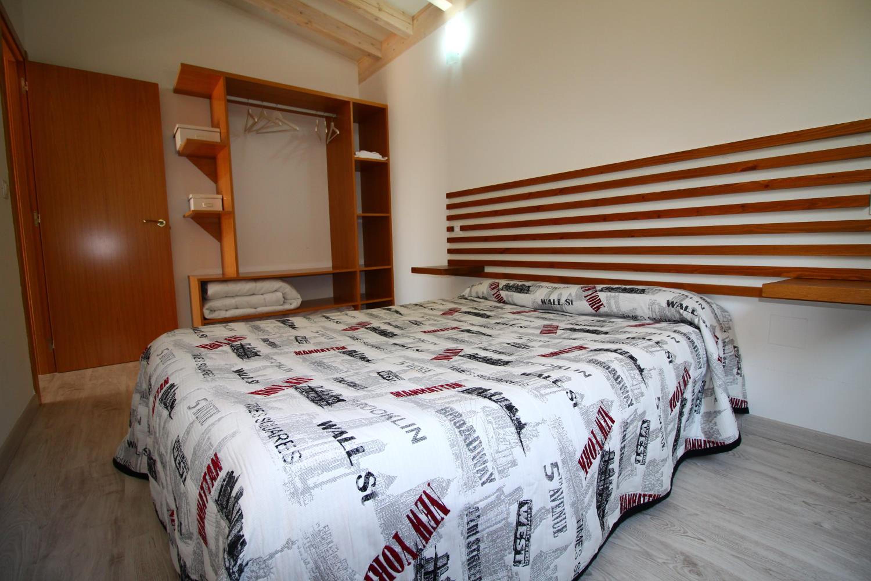 Two-Bedroom Bungalow - Photo 11