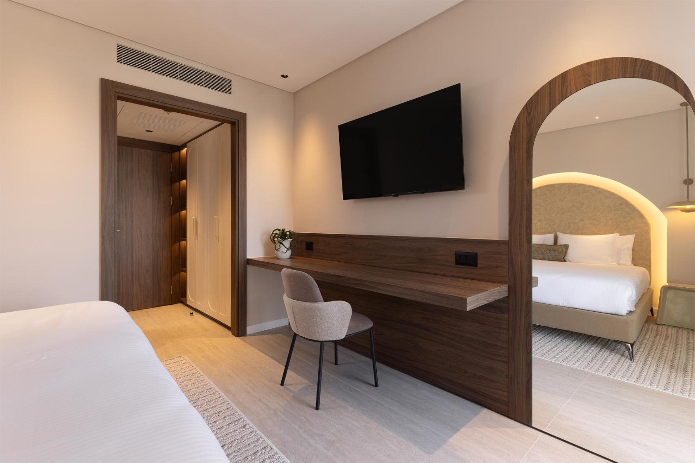 Royal Premium Suite thumbnail 6
