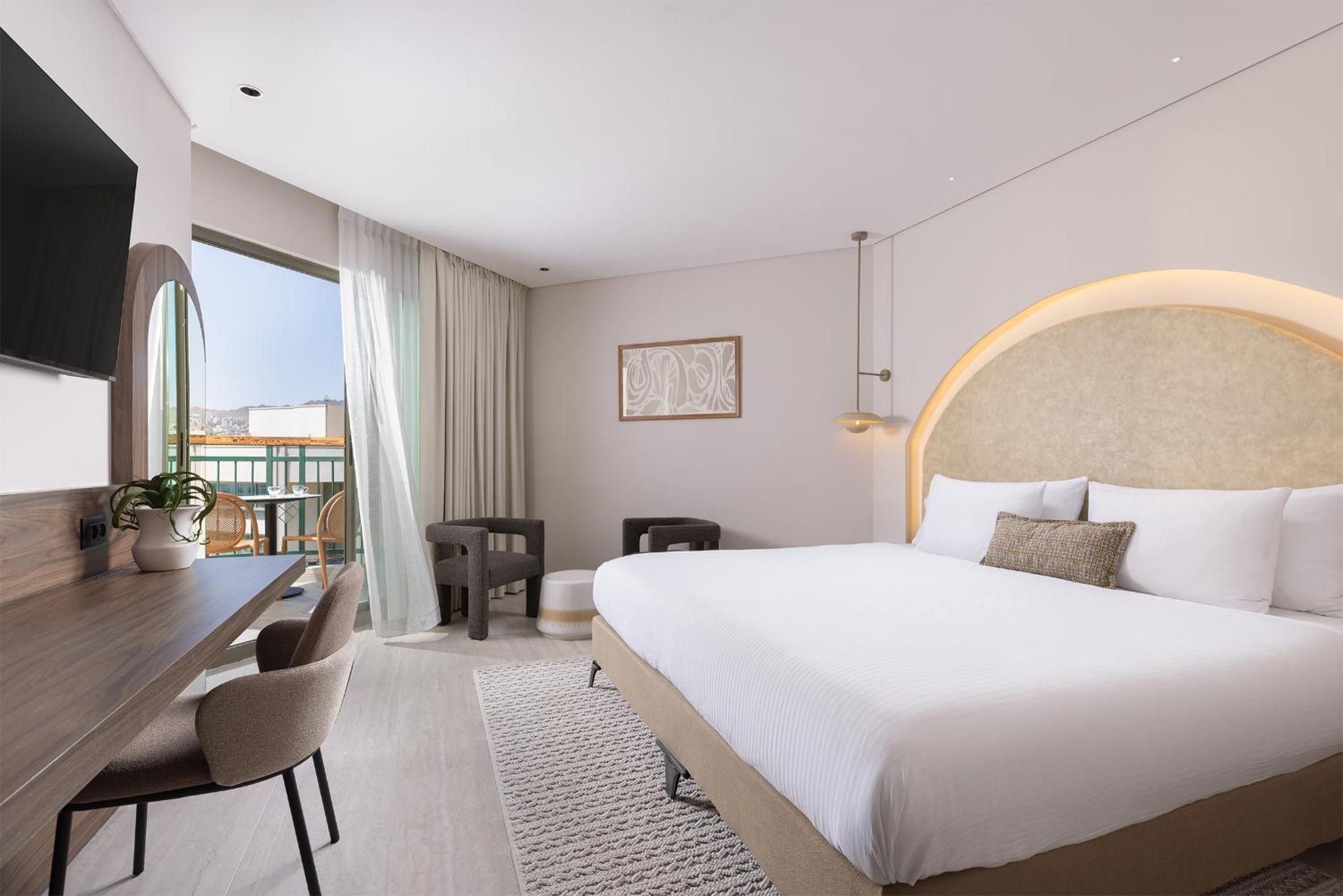 Royal Premium Suite