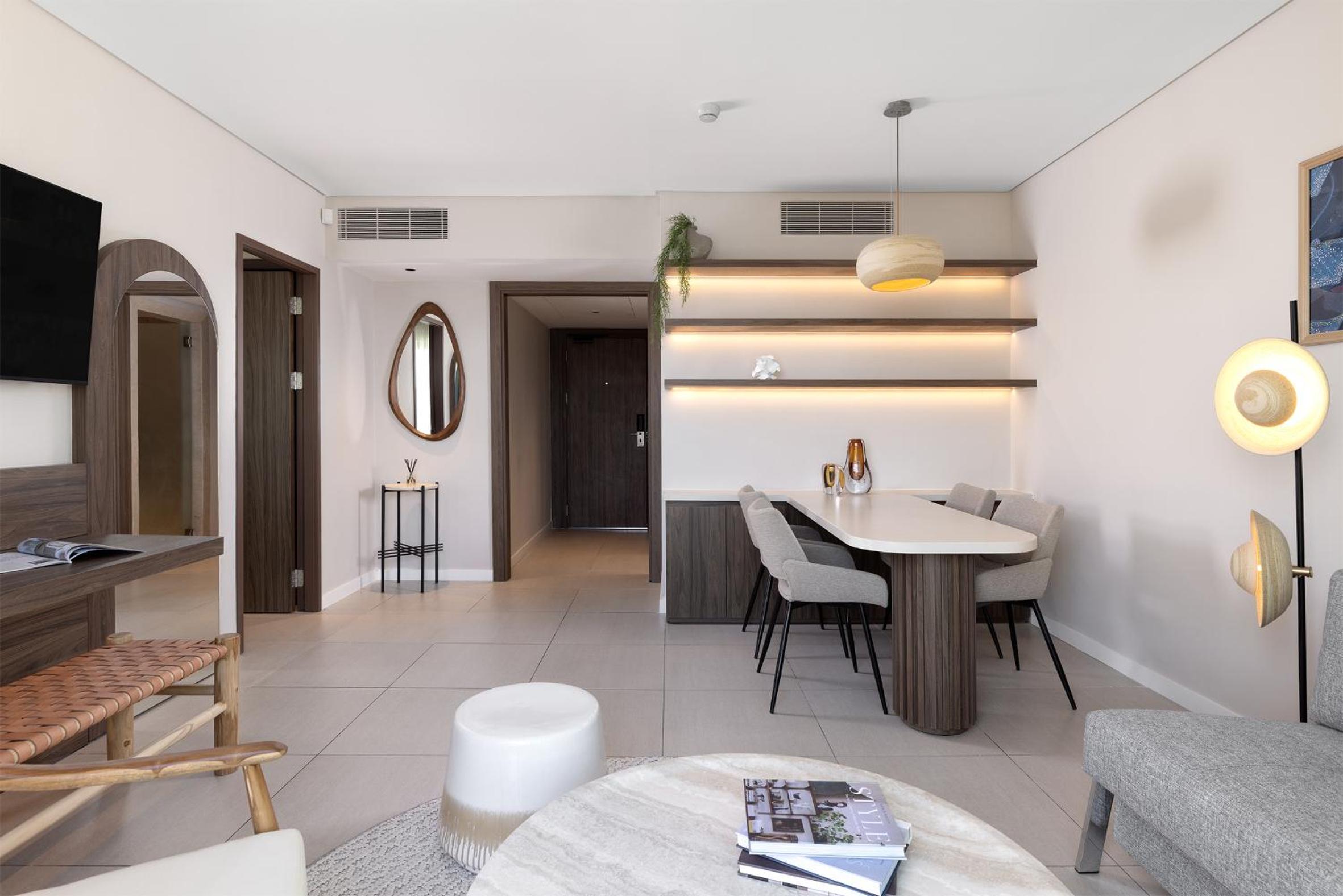 Junior Premium Suite