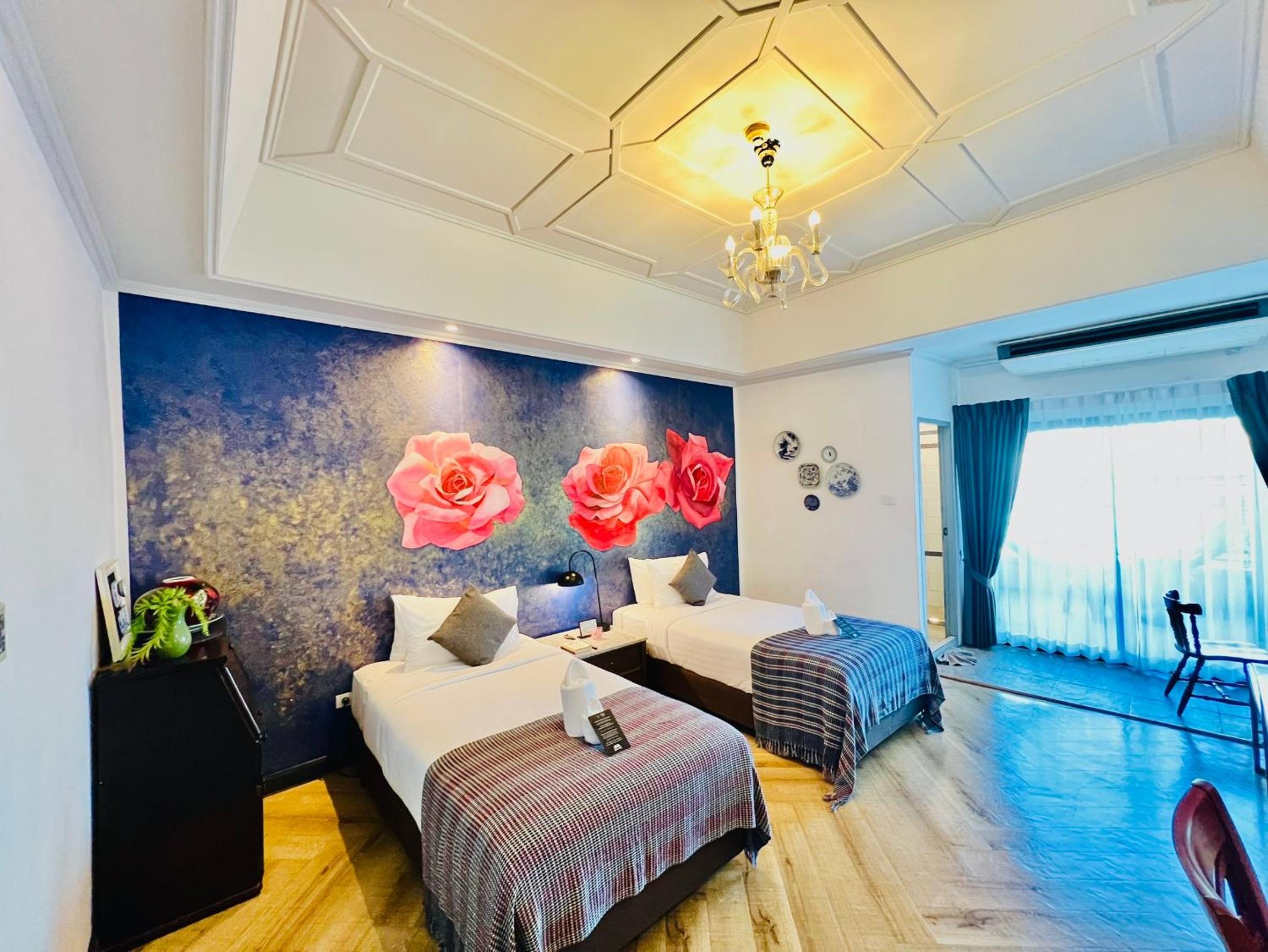 Deluxe Double or Twin Room with Balcony