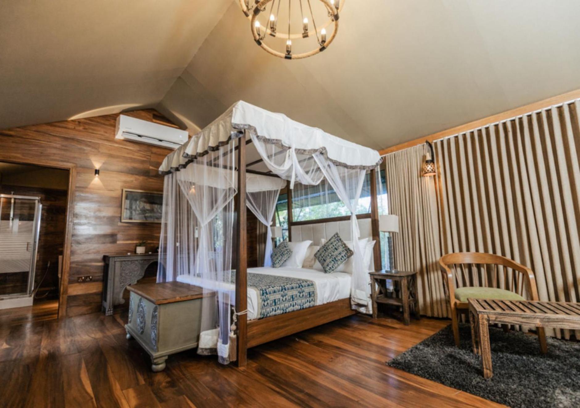 Luxury Owl Tent with Private Pool (10% off on Wildlife Safaris) photo 2