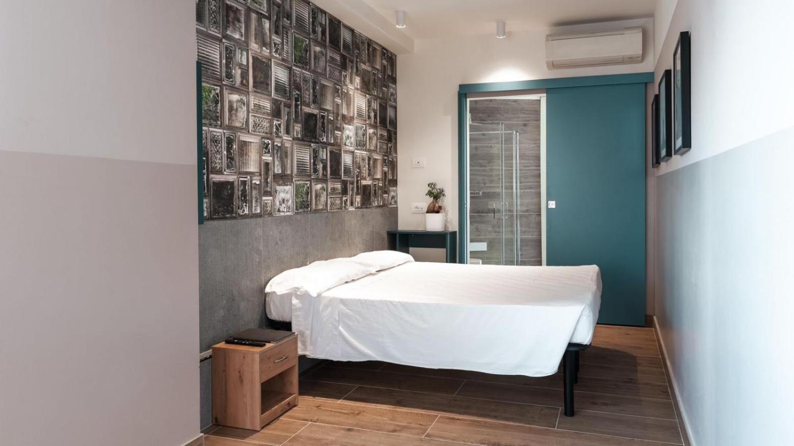 Double or Twin Room - Photo 1