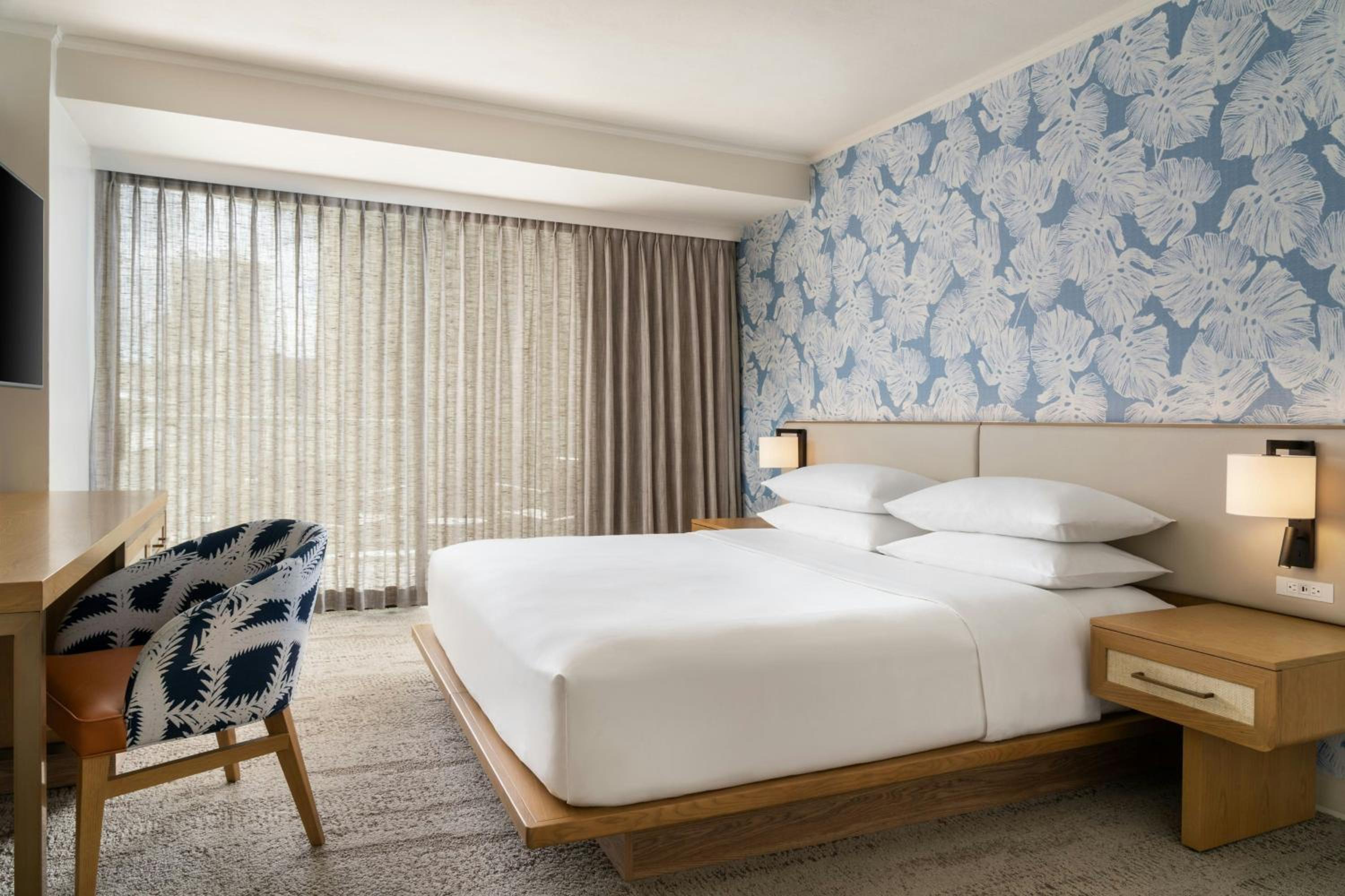 Newly Renovated Tower Standard King