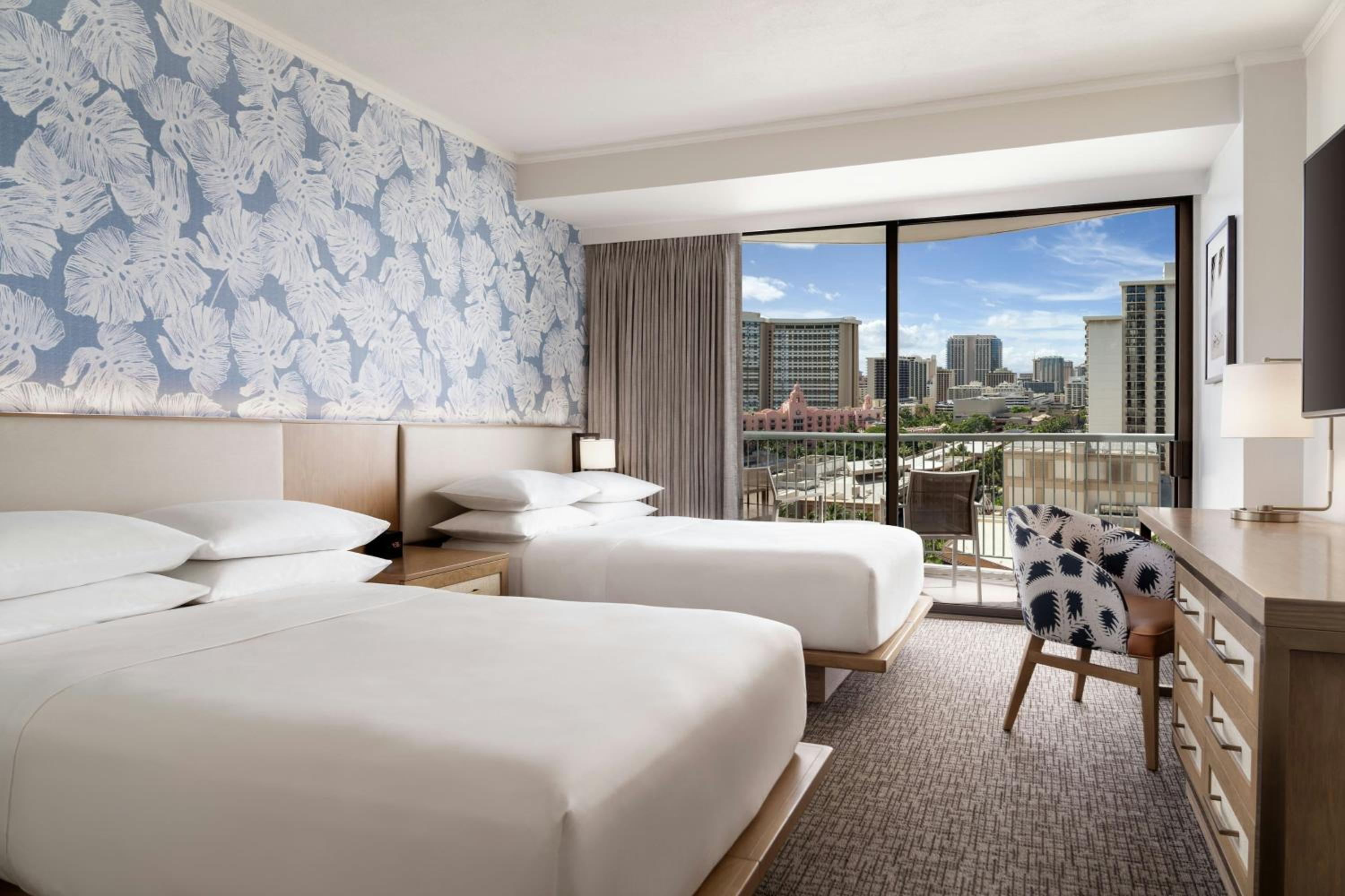 Newly Renovated Double Room with Two Double Beds and City View - Mobility and Hearing Accessible with Tub