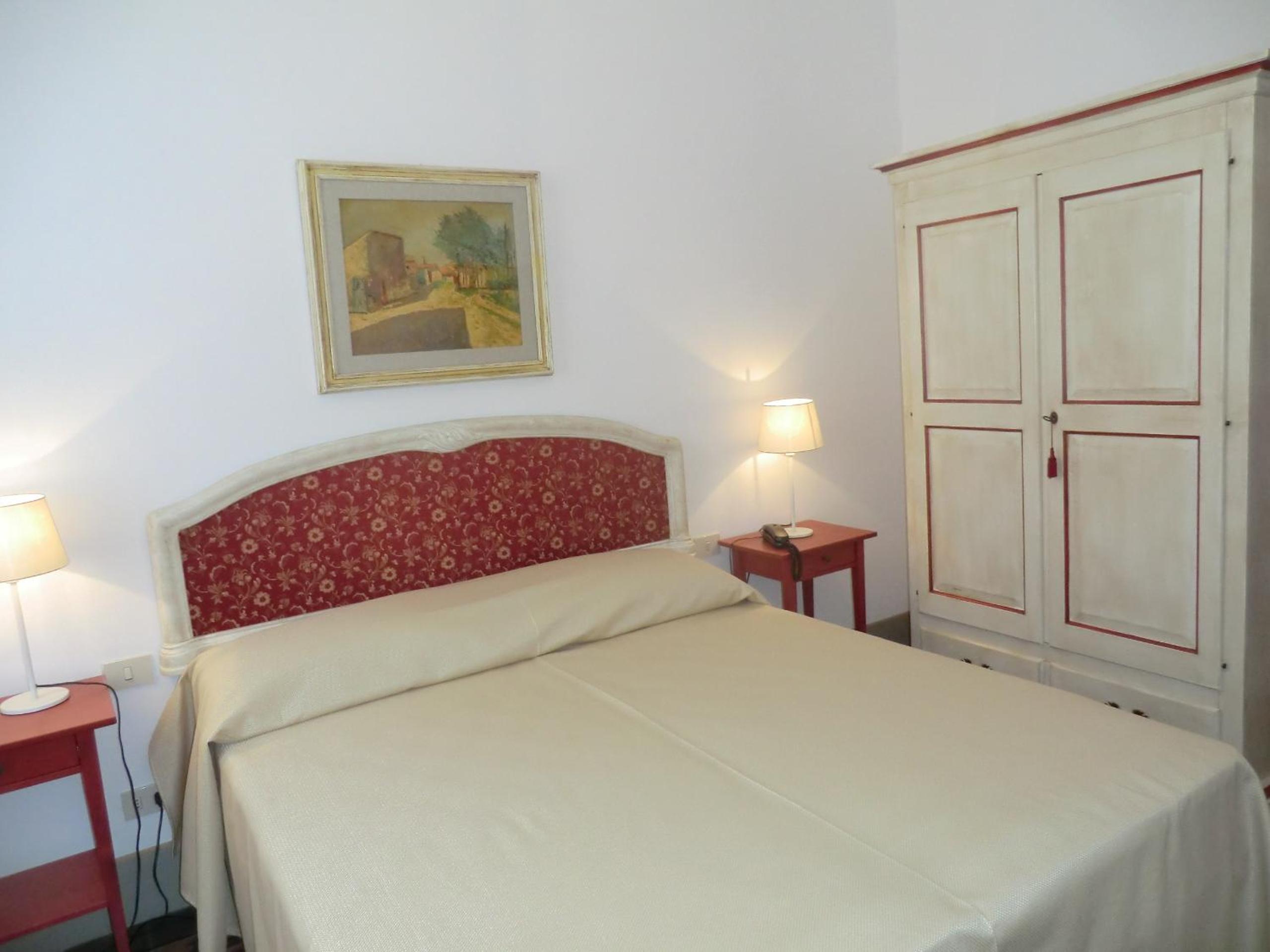 One-Bedroom Apartment (Strozzi) photo 1