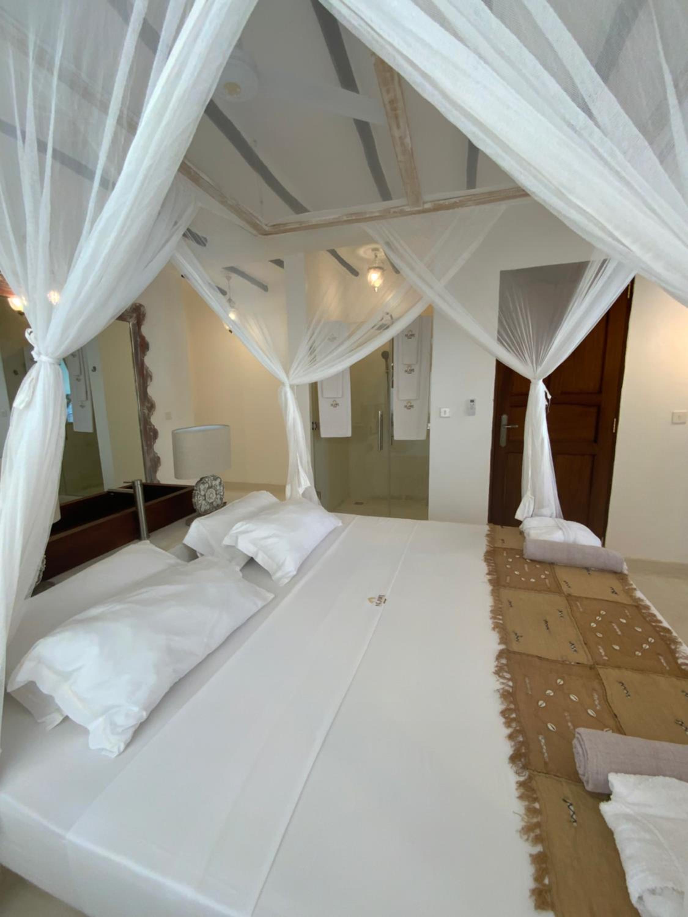 Double Room with Pool View photo 3