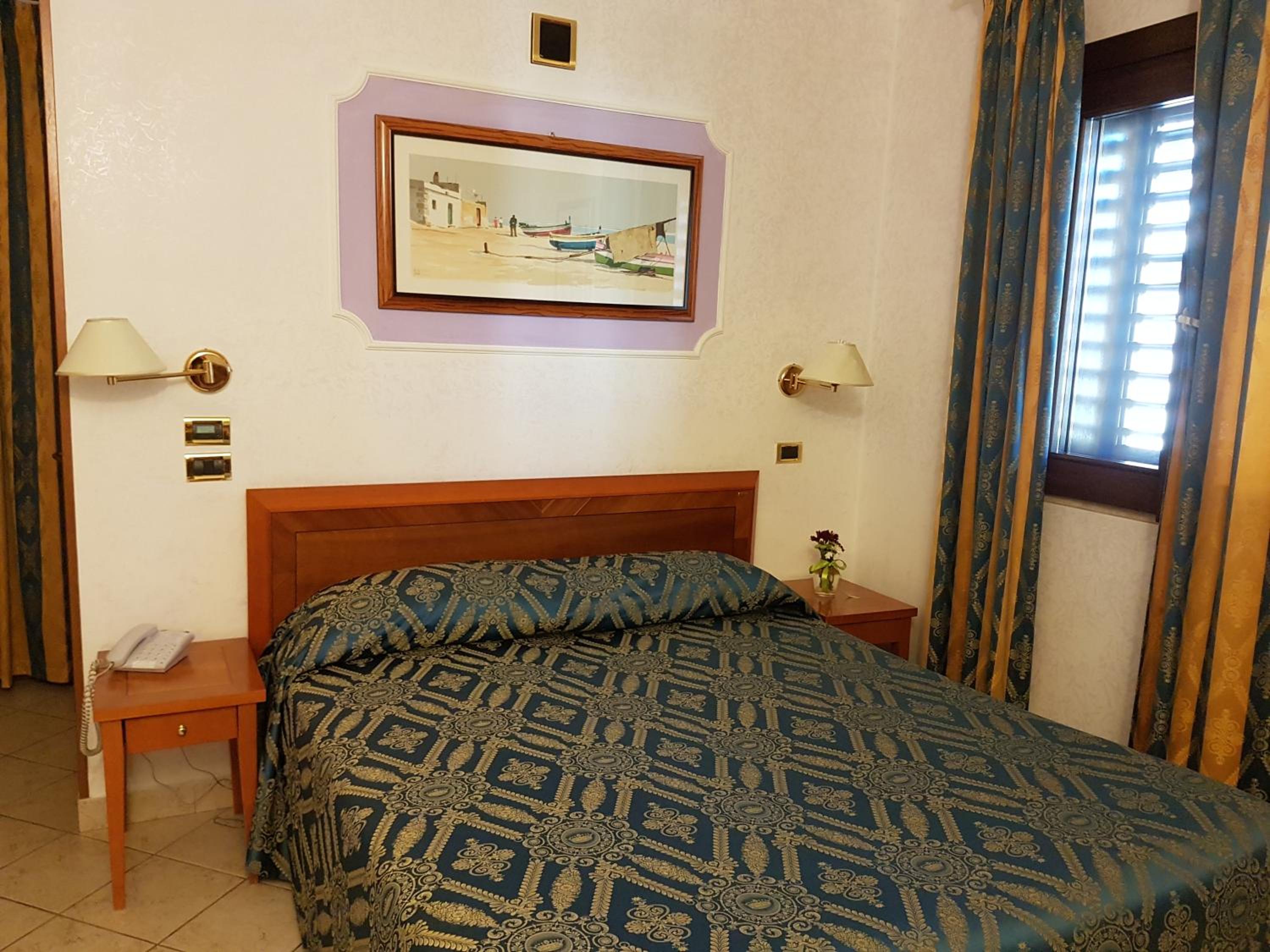 Double or Twin Room photo 1