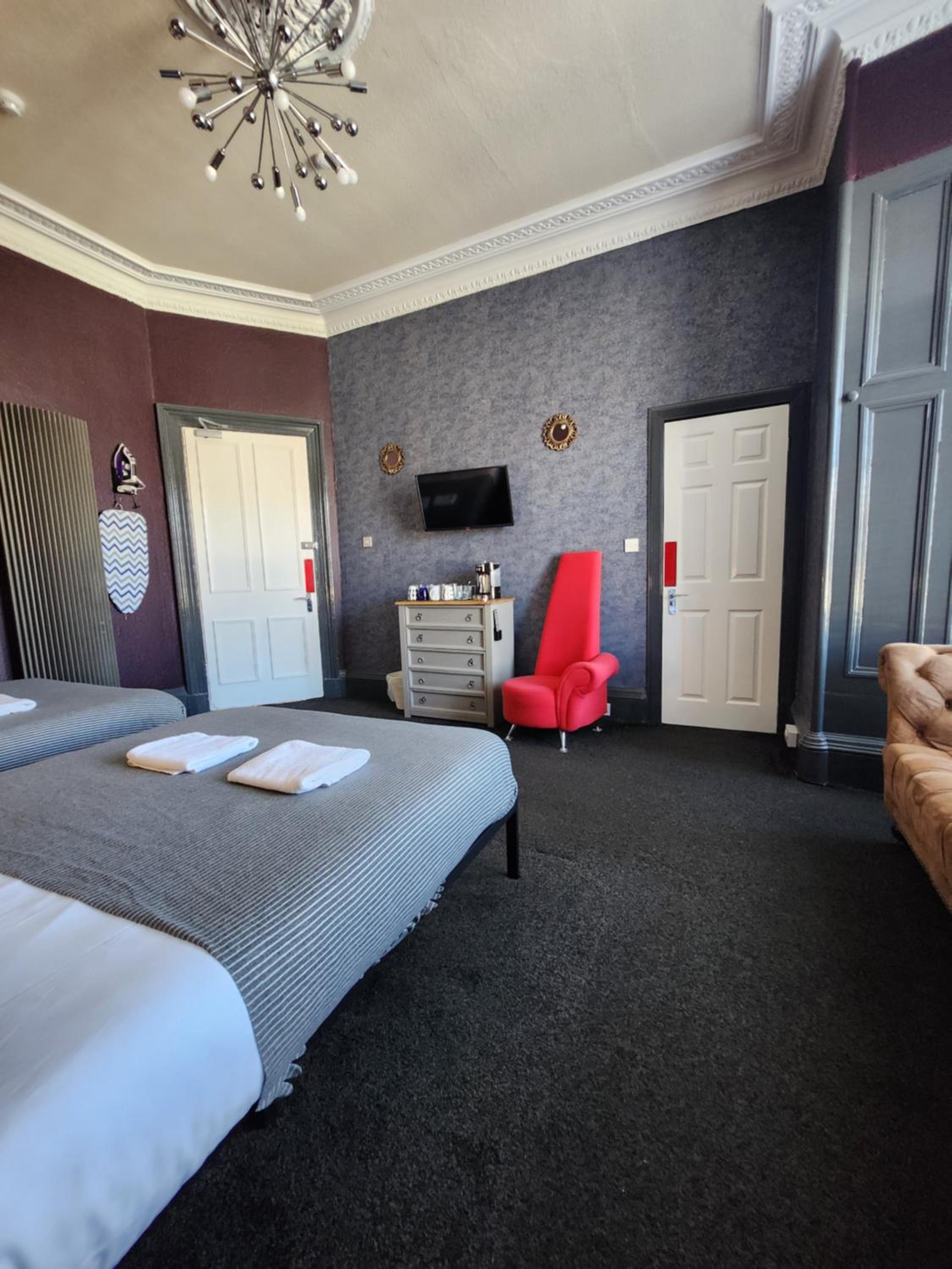 Deluxe Quadruple Room