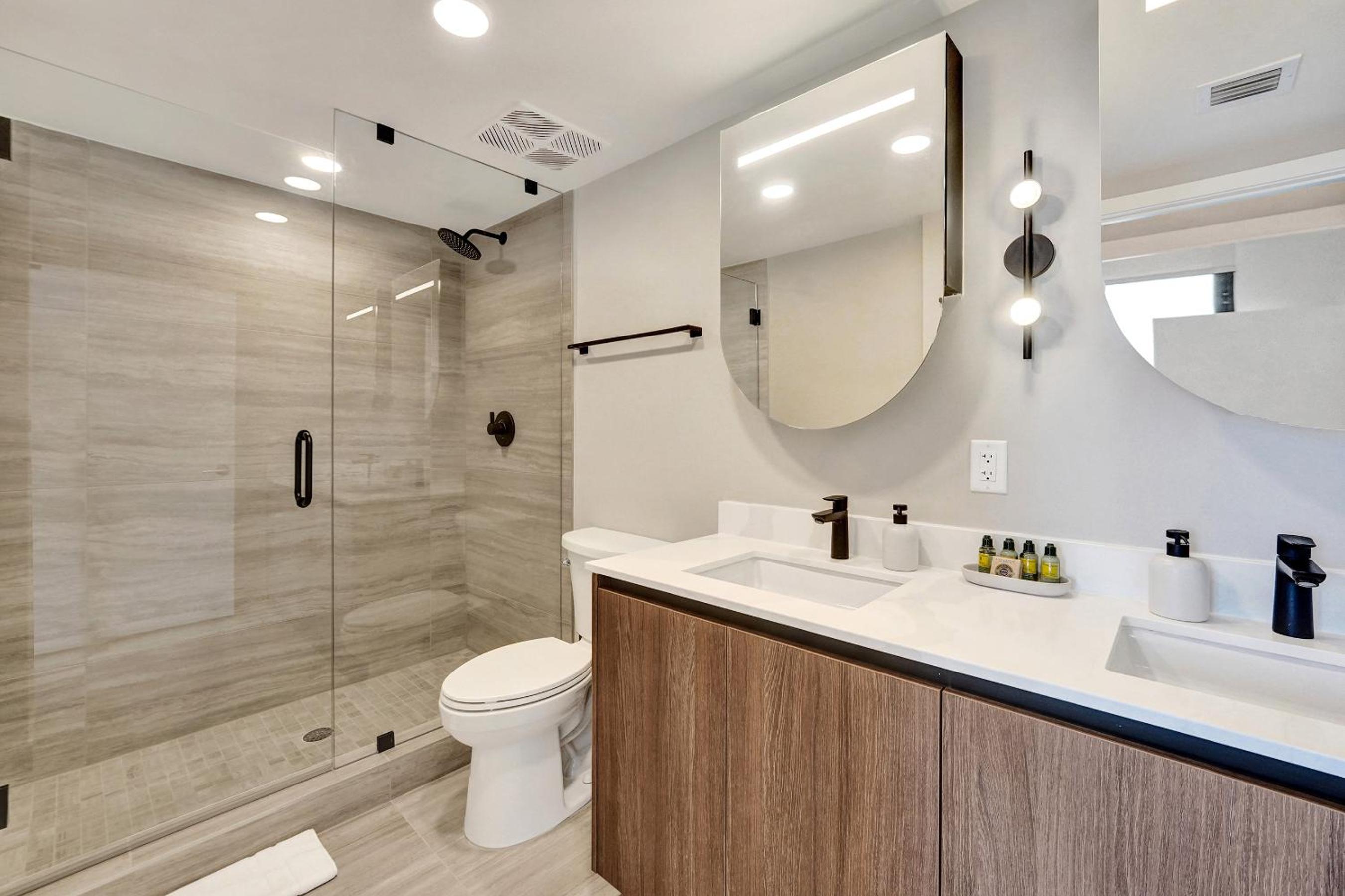 Two-Bedroom Apartment - Oceanfront