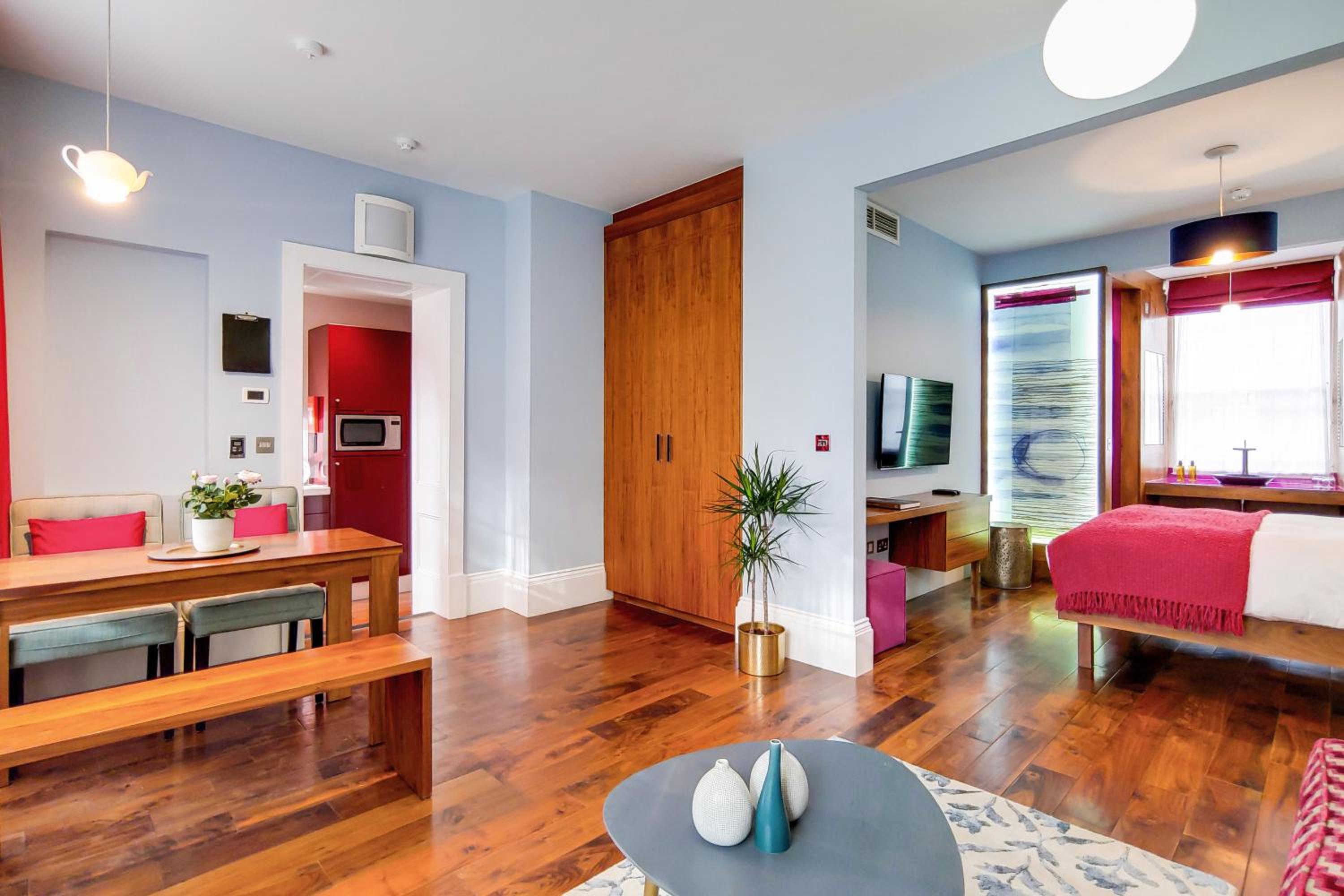 Comfortable Family-Friendly Apartment photo 1