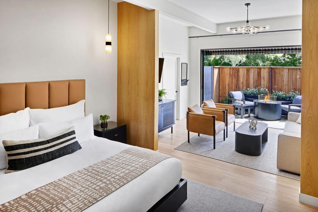 Enso Suite at Gaige House - Photo 3