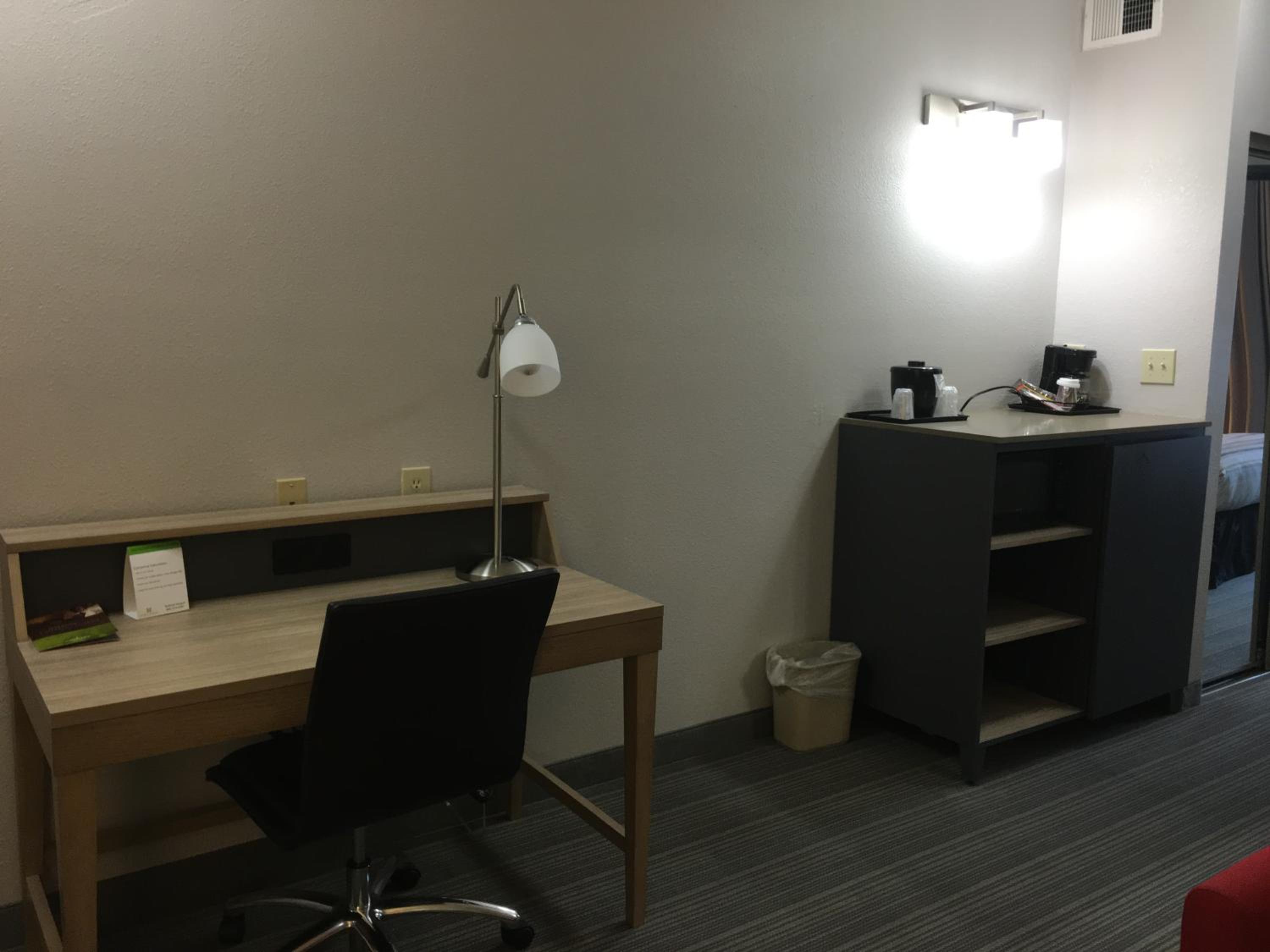 Queen Room with Two Queen Beds - Disability Access/ Non-Smoking photo 1