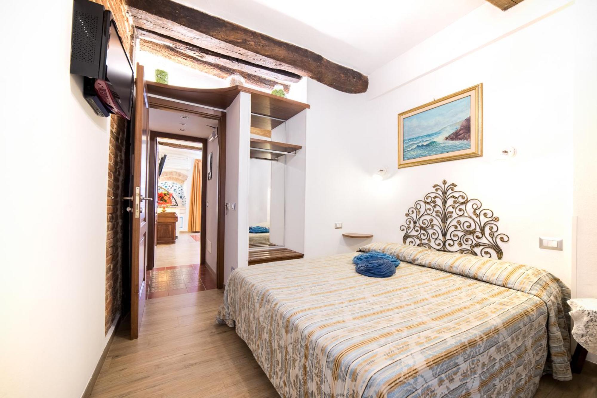 Two-Bedroom Apartment with Sea View