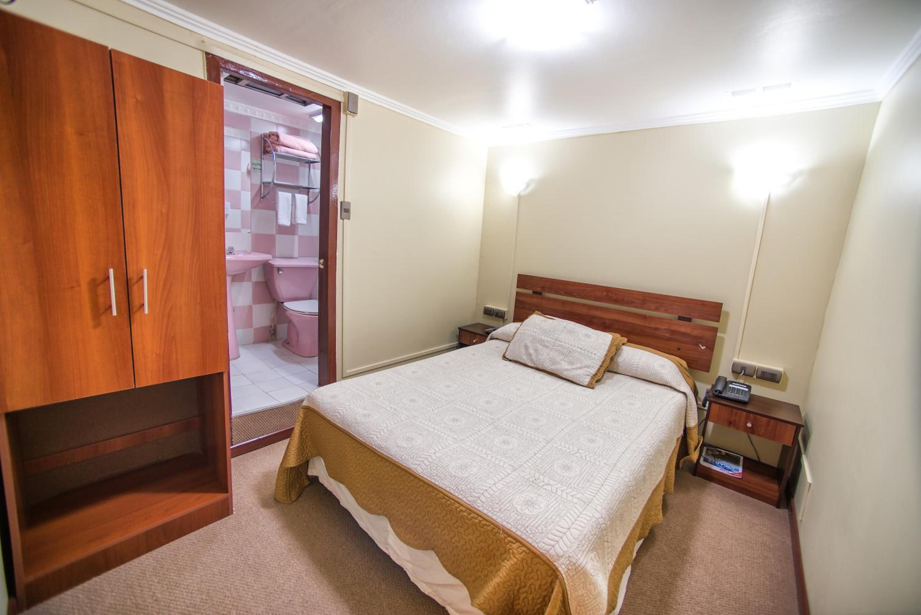 Single Room photo 2