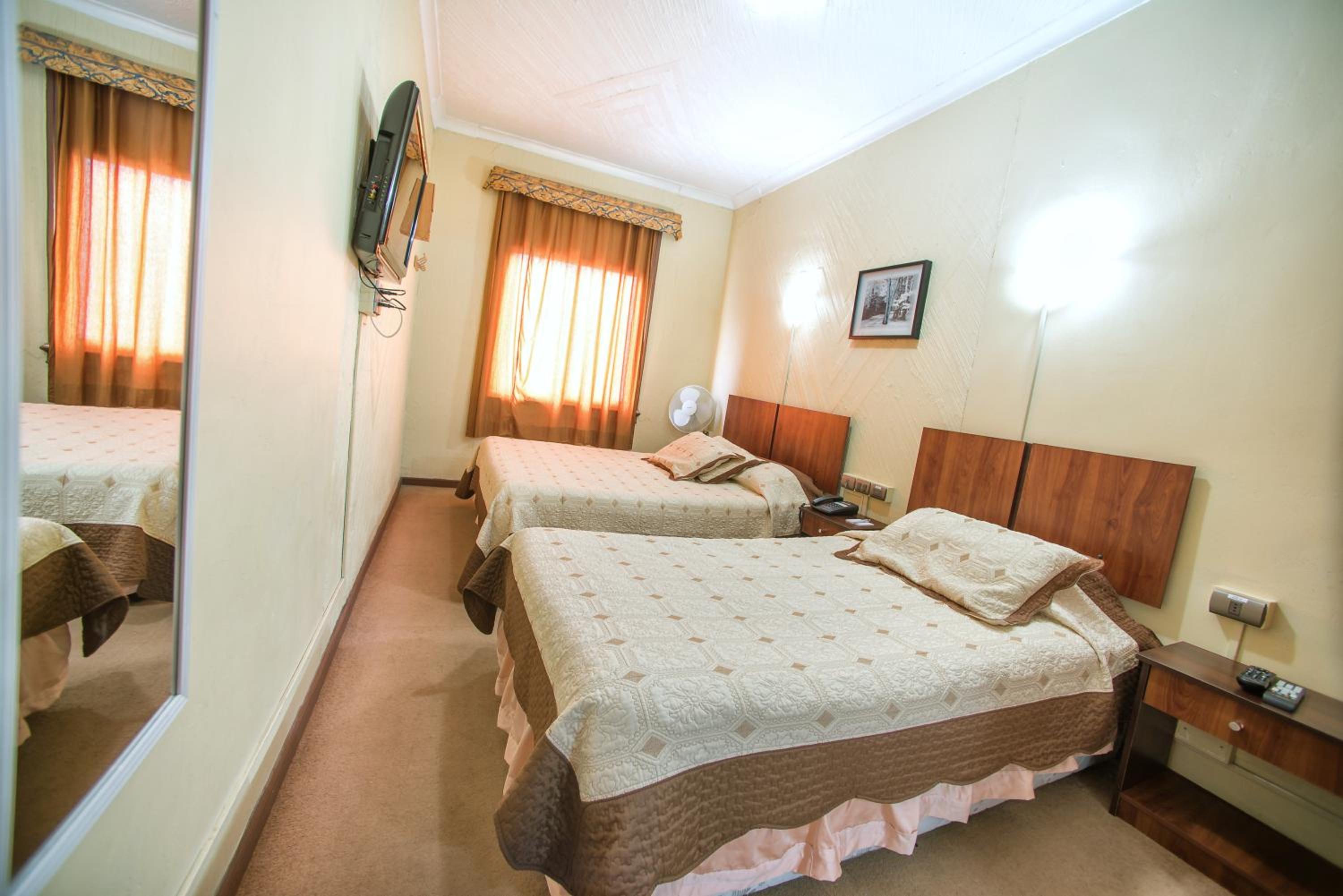 Twin Room photo 1