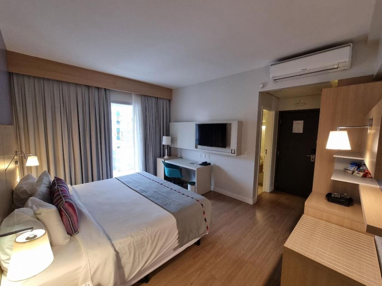 Superior King Suite