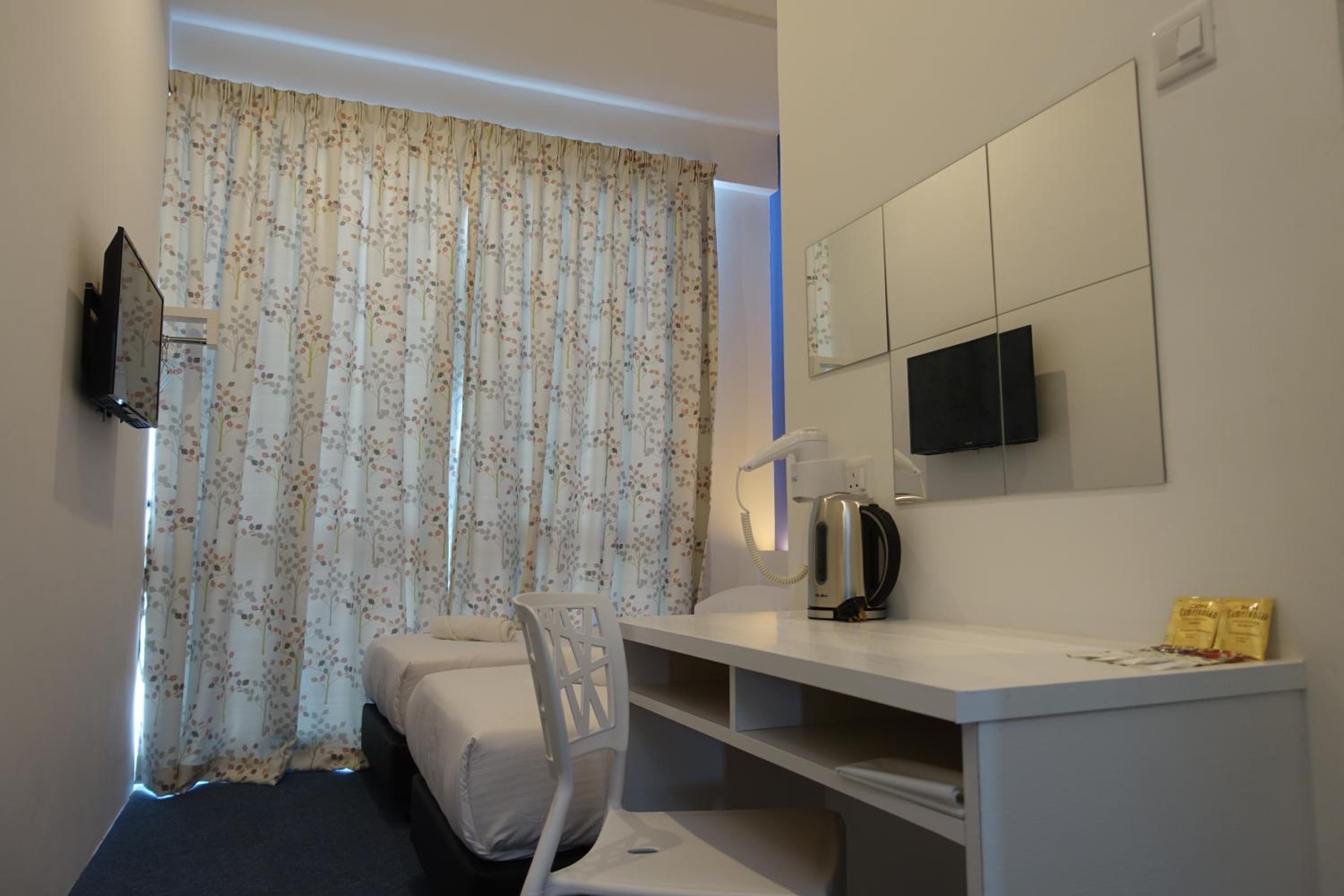 Deluxe Double Room photo 2