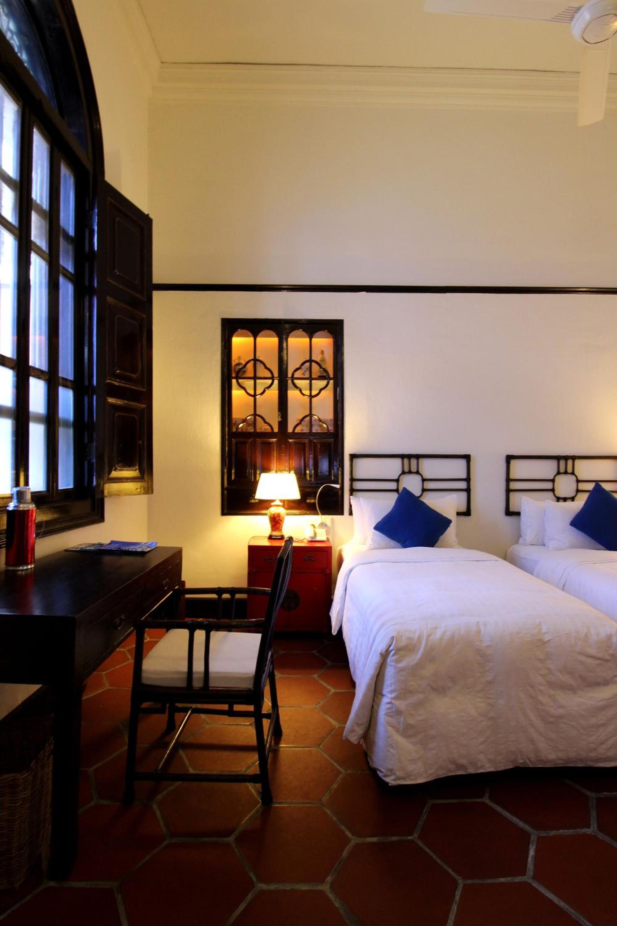 Ming Twin Room (Pool Access) - Photo 10