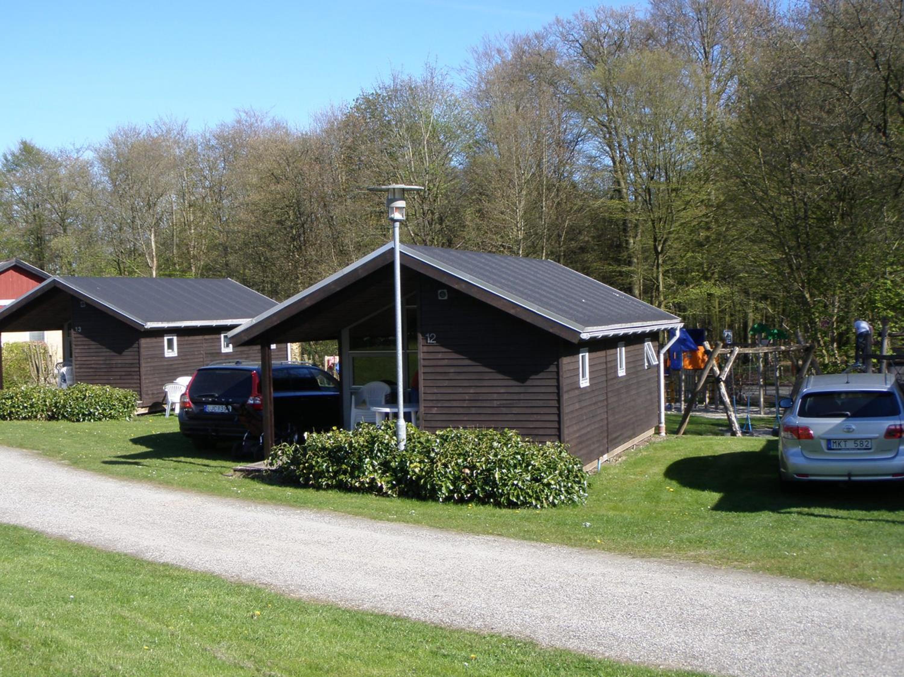 Two-Bedroom Cottage - Photo 3
