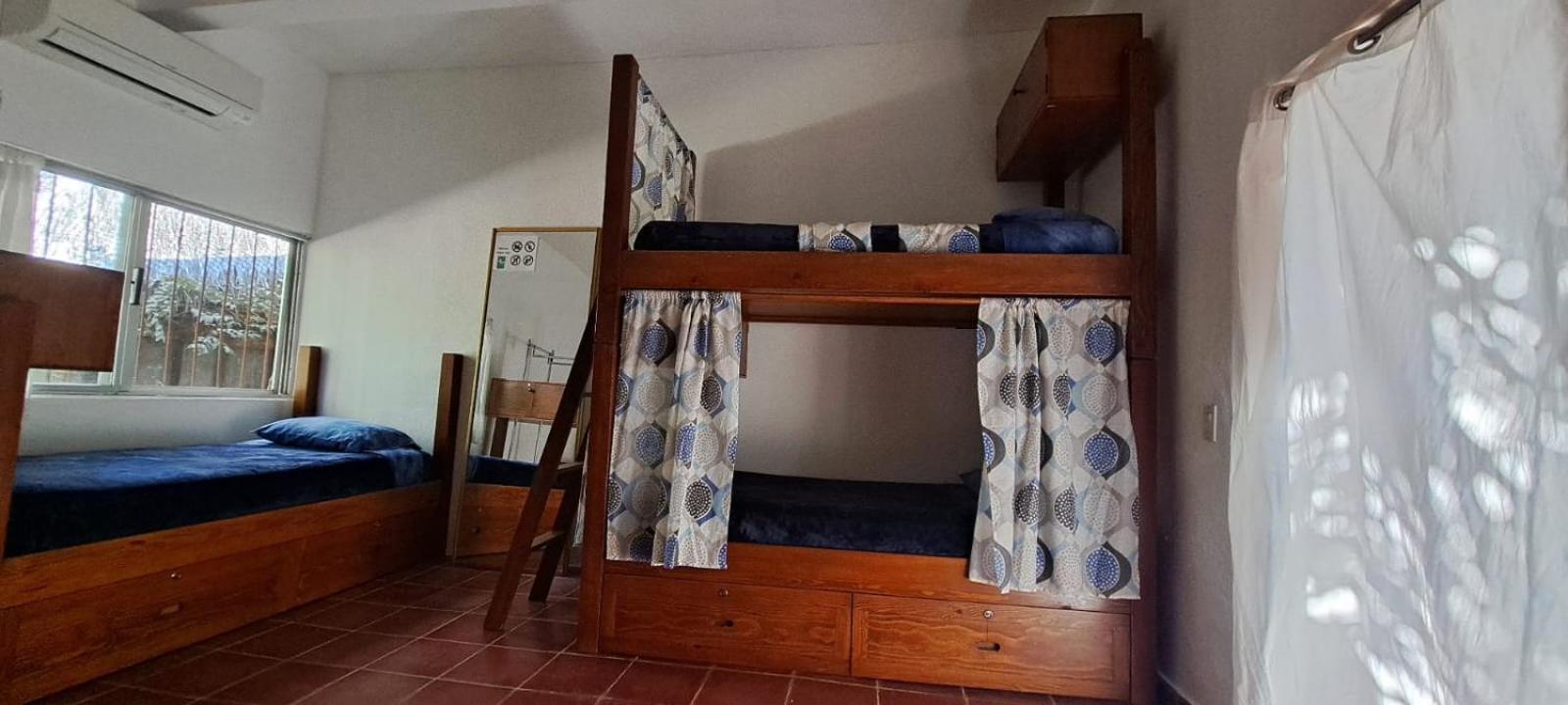 Mixed Dormitory Room photo 1