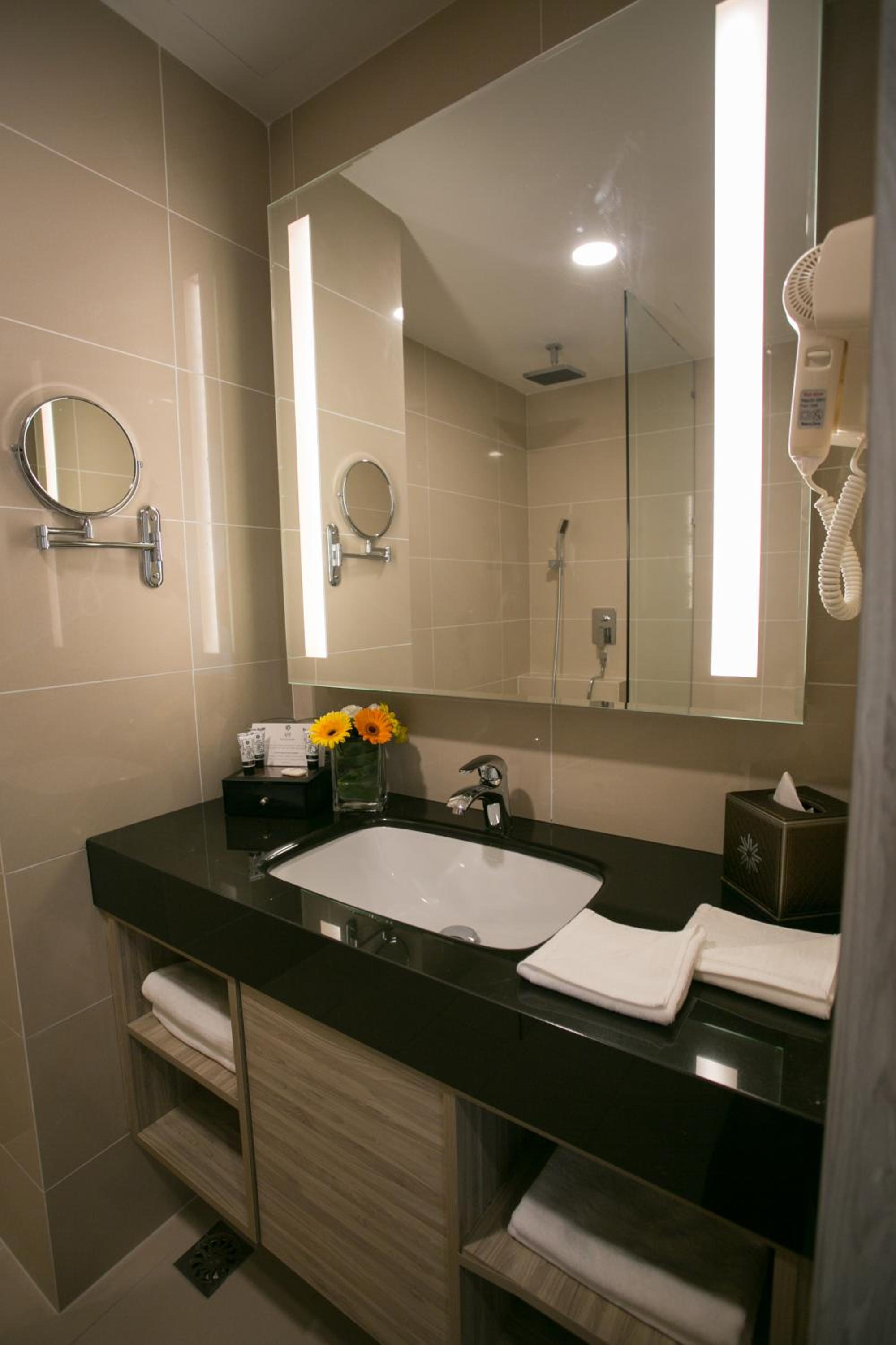 Deluxe Twin Room photo 2