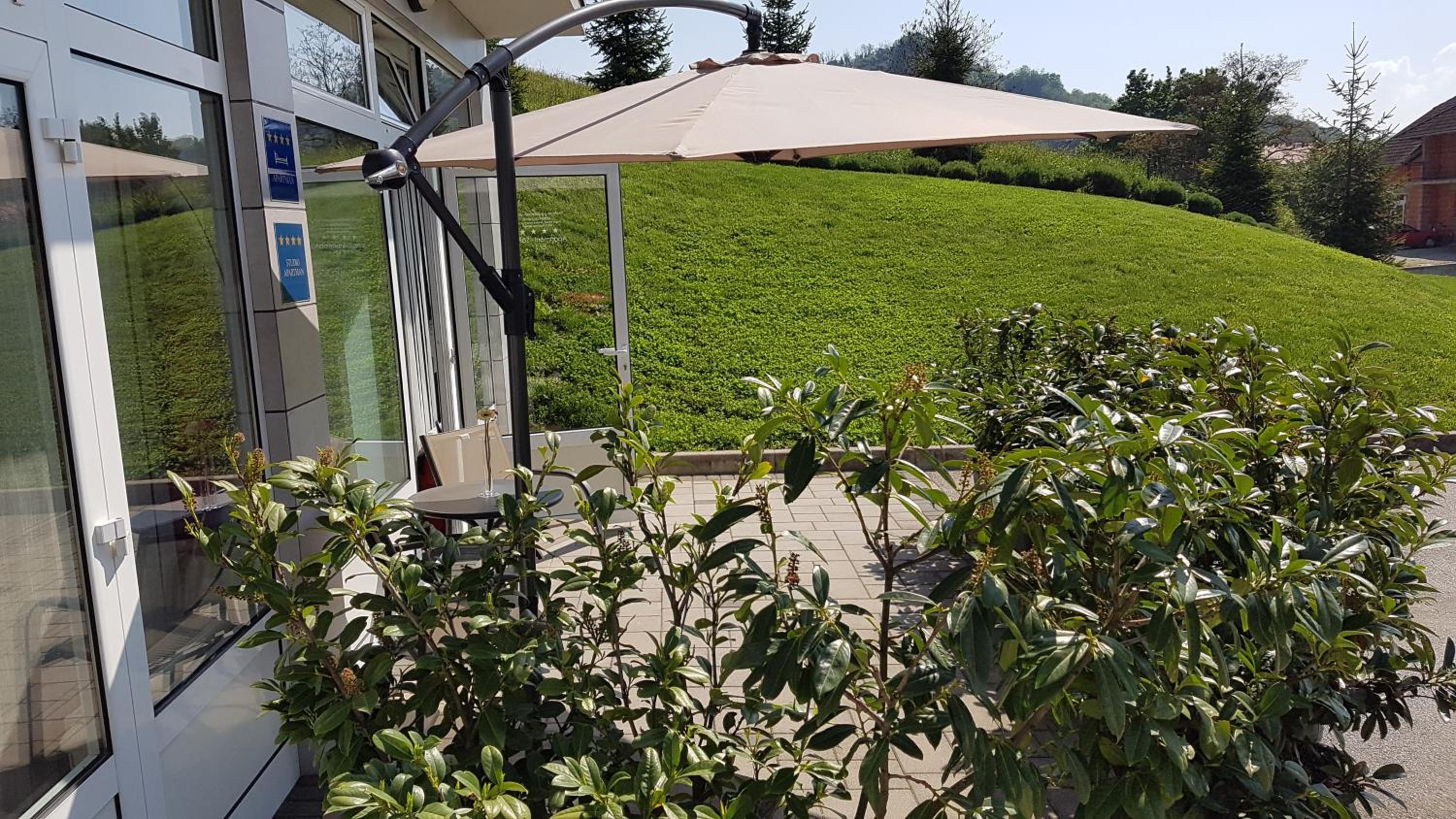 Studio with Terrace - Photo 23