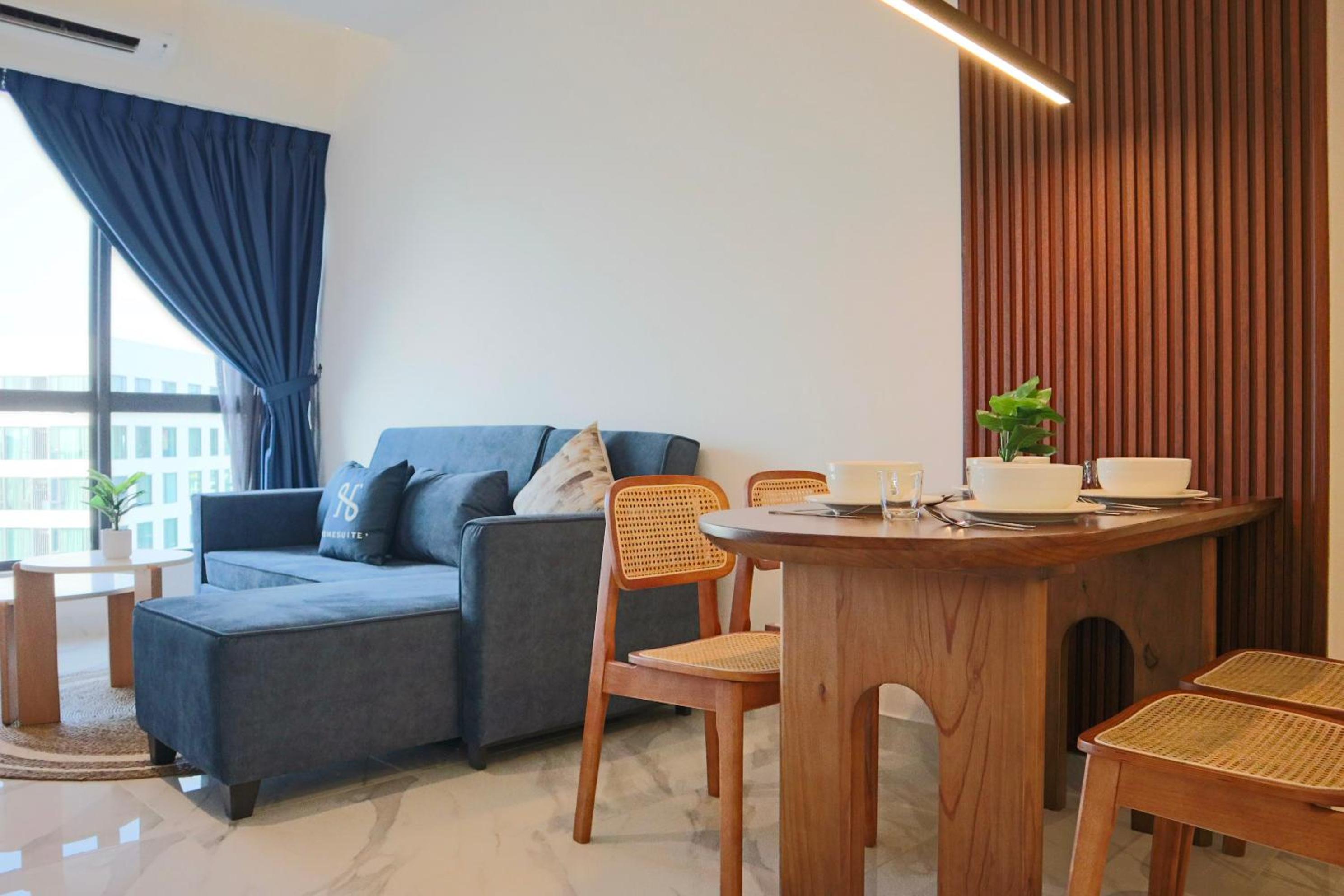 T8 Deru 2-Bedroom Suite (1 King + 2 Single) photo 3