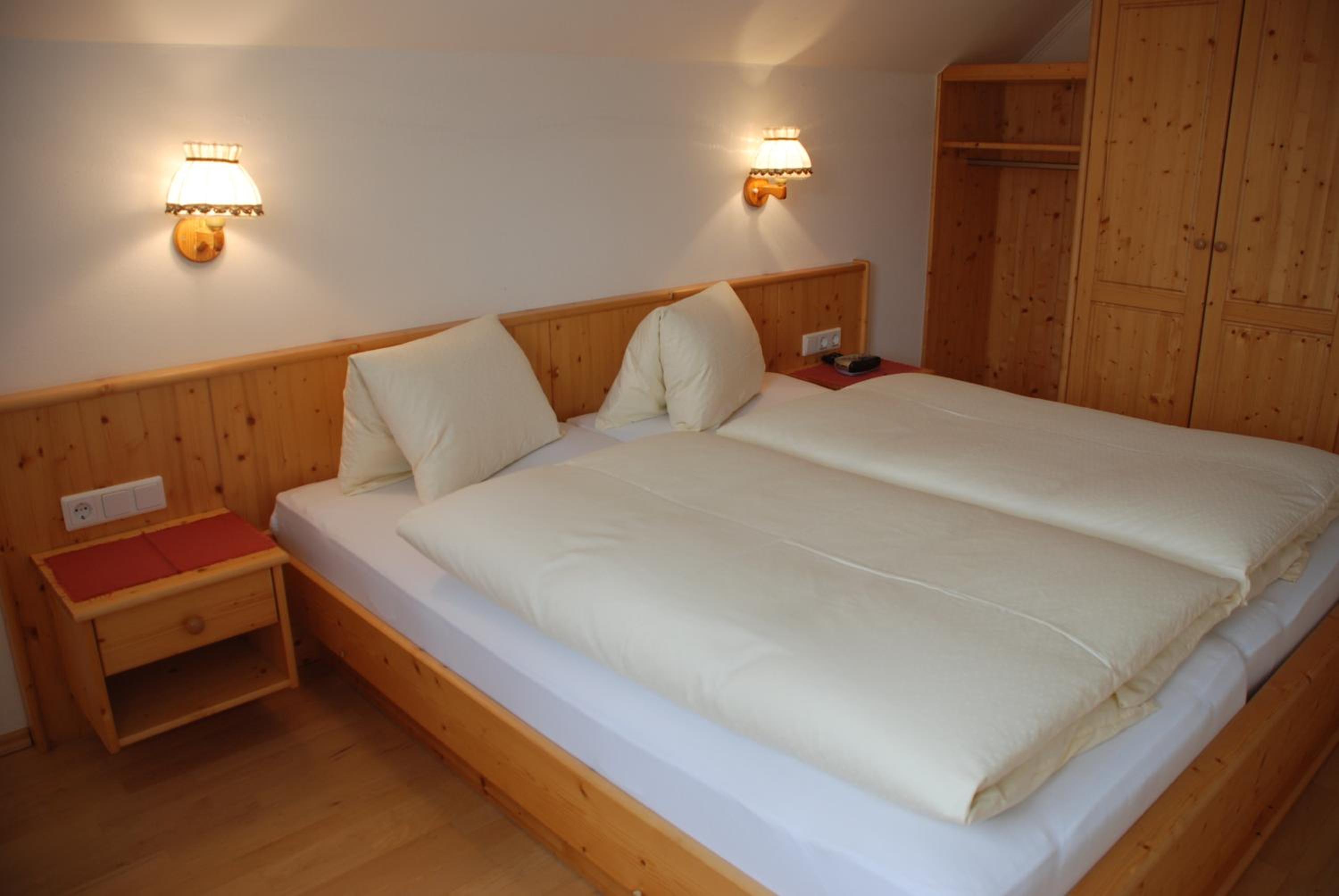 Suite - Photo 4