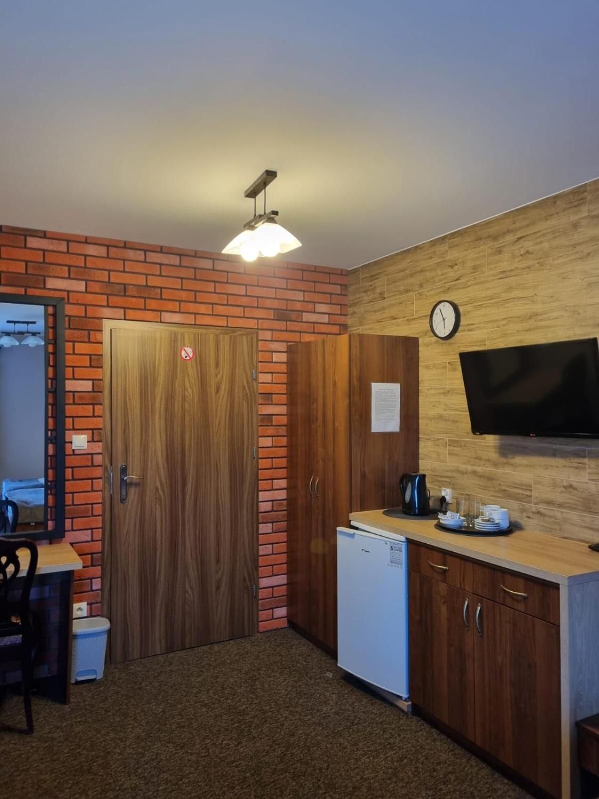 Deluxe Quadruple Room - Photo 1