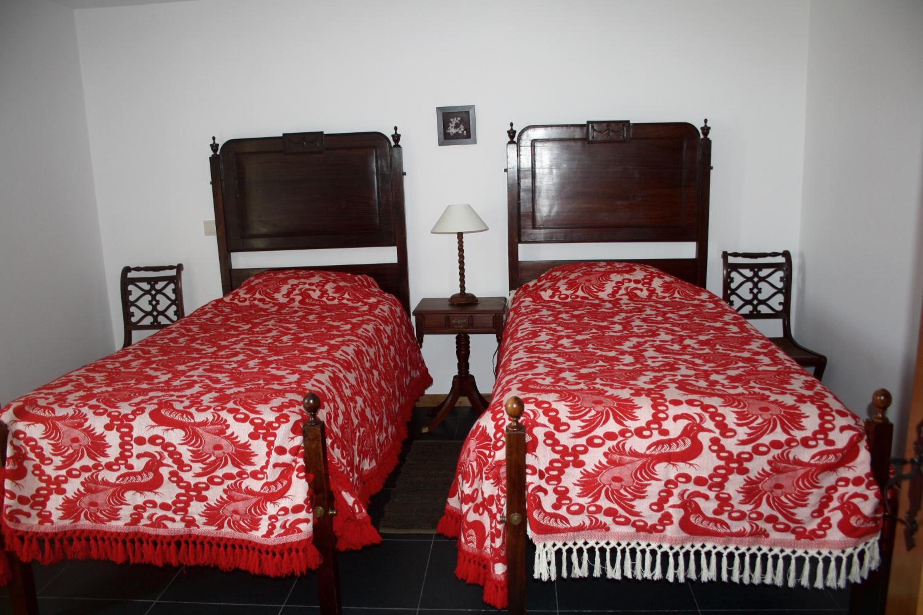 Two-Bedroom Suite - Photo 4