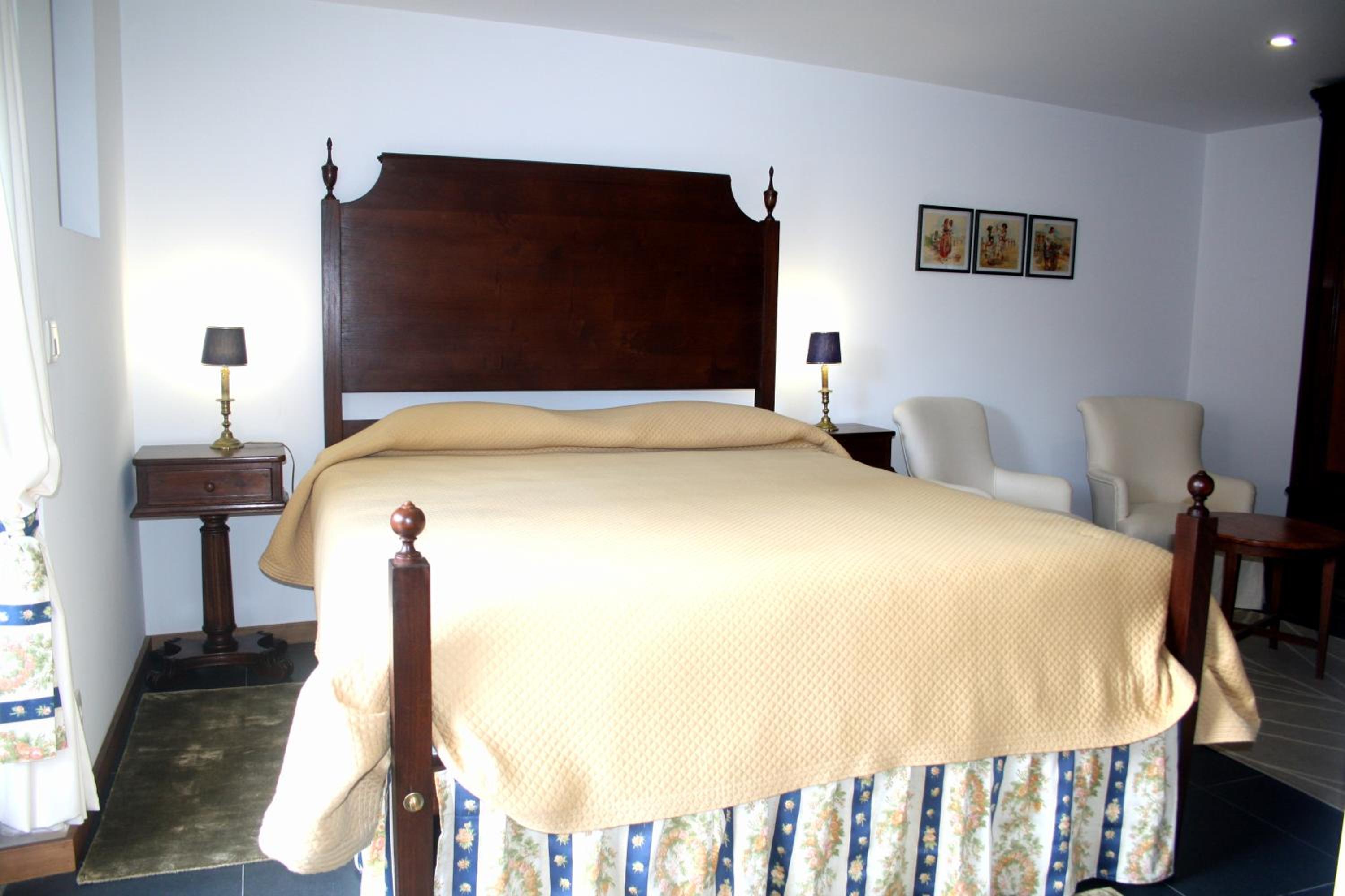 Standard Suite - Photo 1