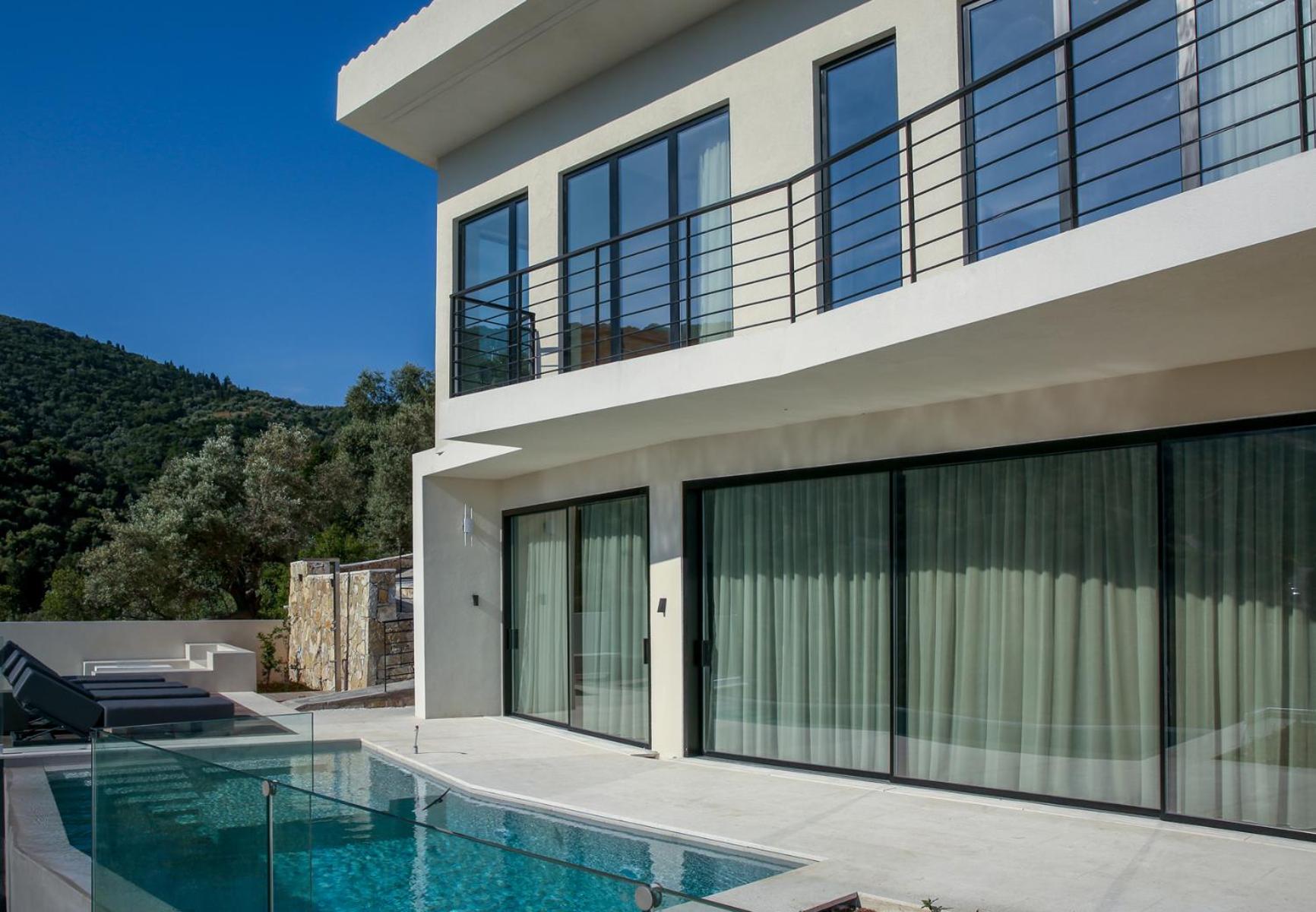 Deluxe Villa photo 3