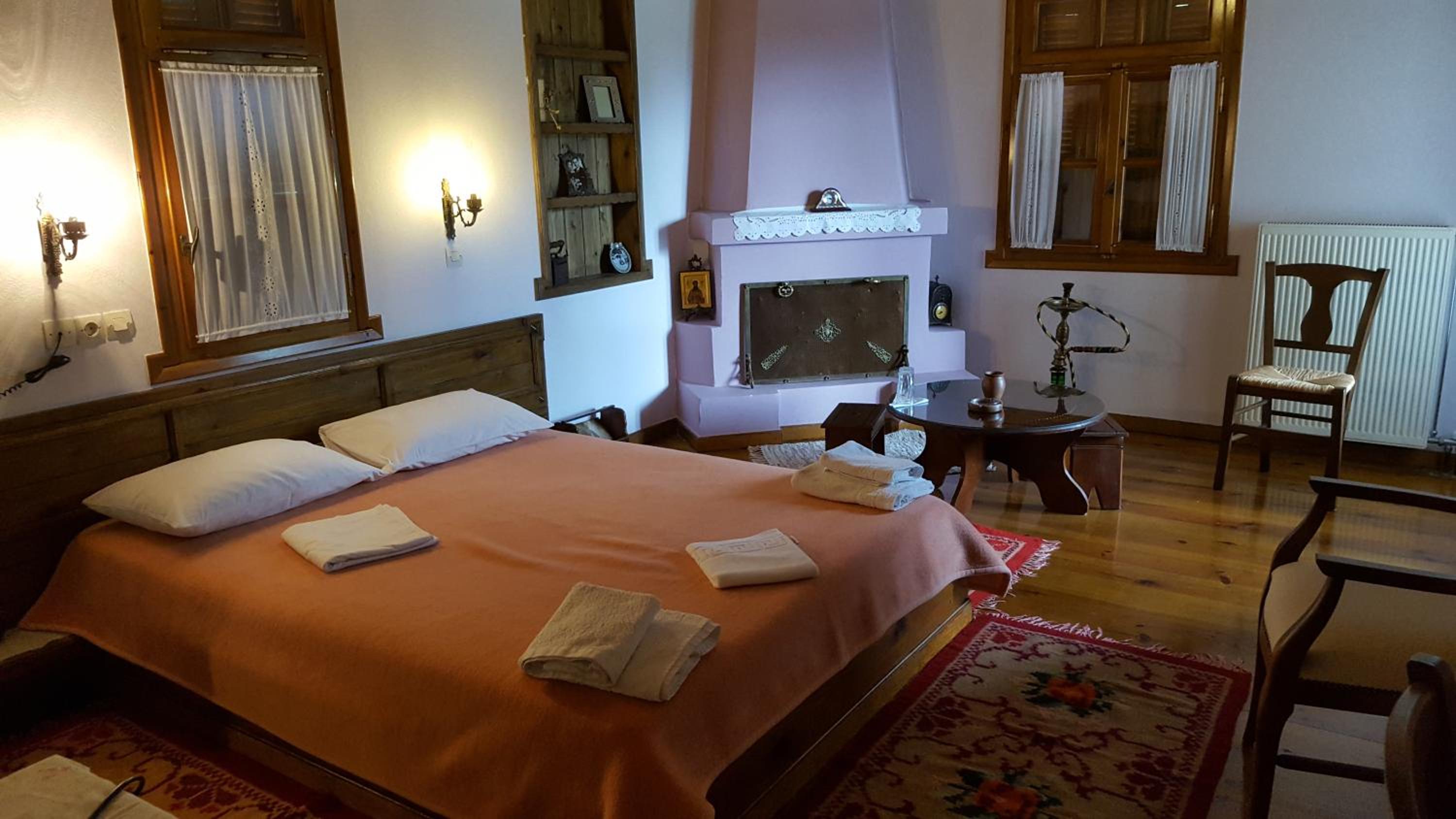 Double Room with Mountain View