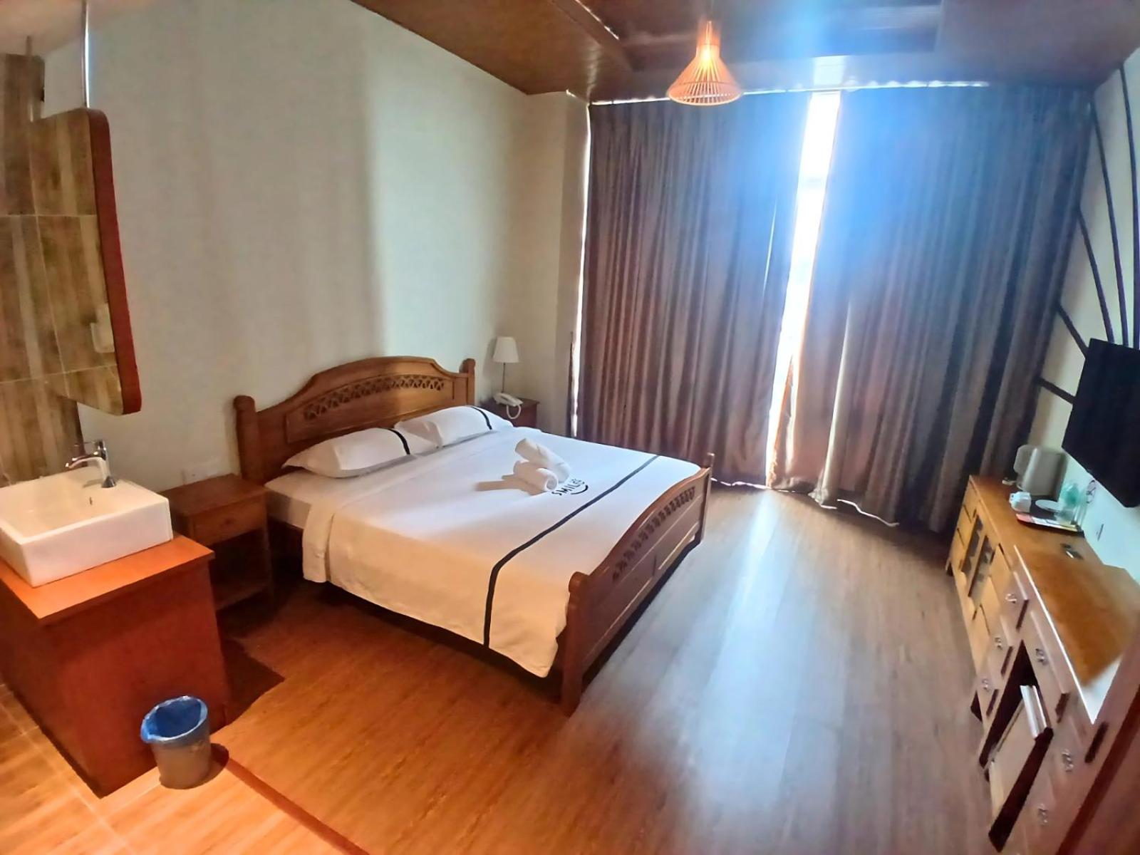 Deluxe Room - Photo 4
