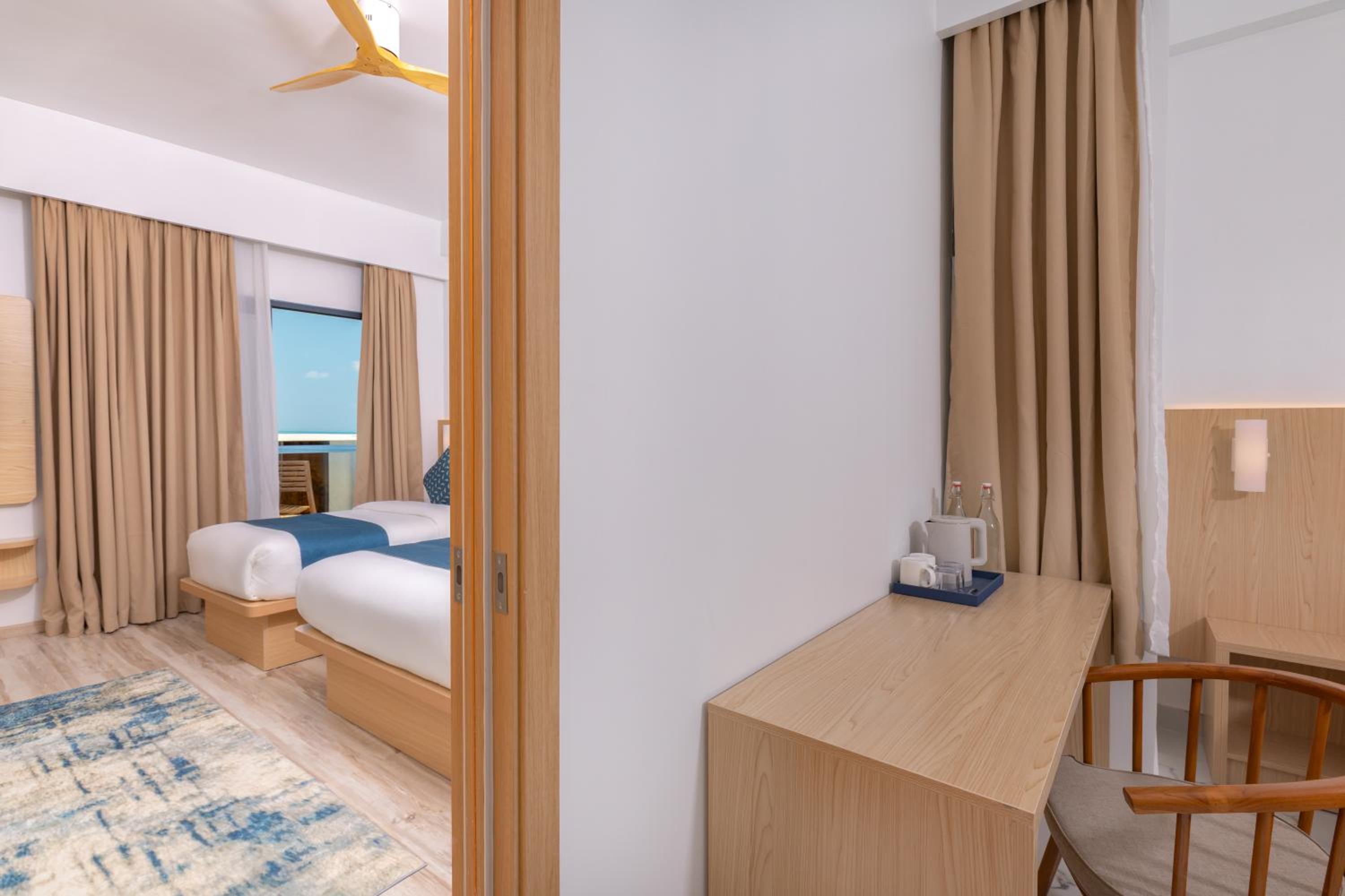 Family Interconnecting Room - Photo 3