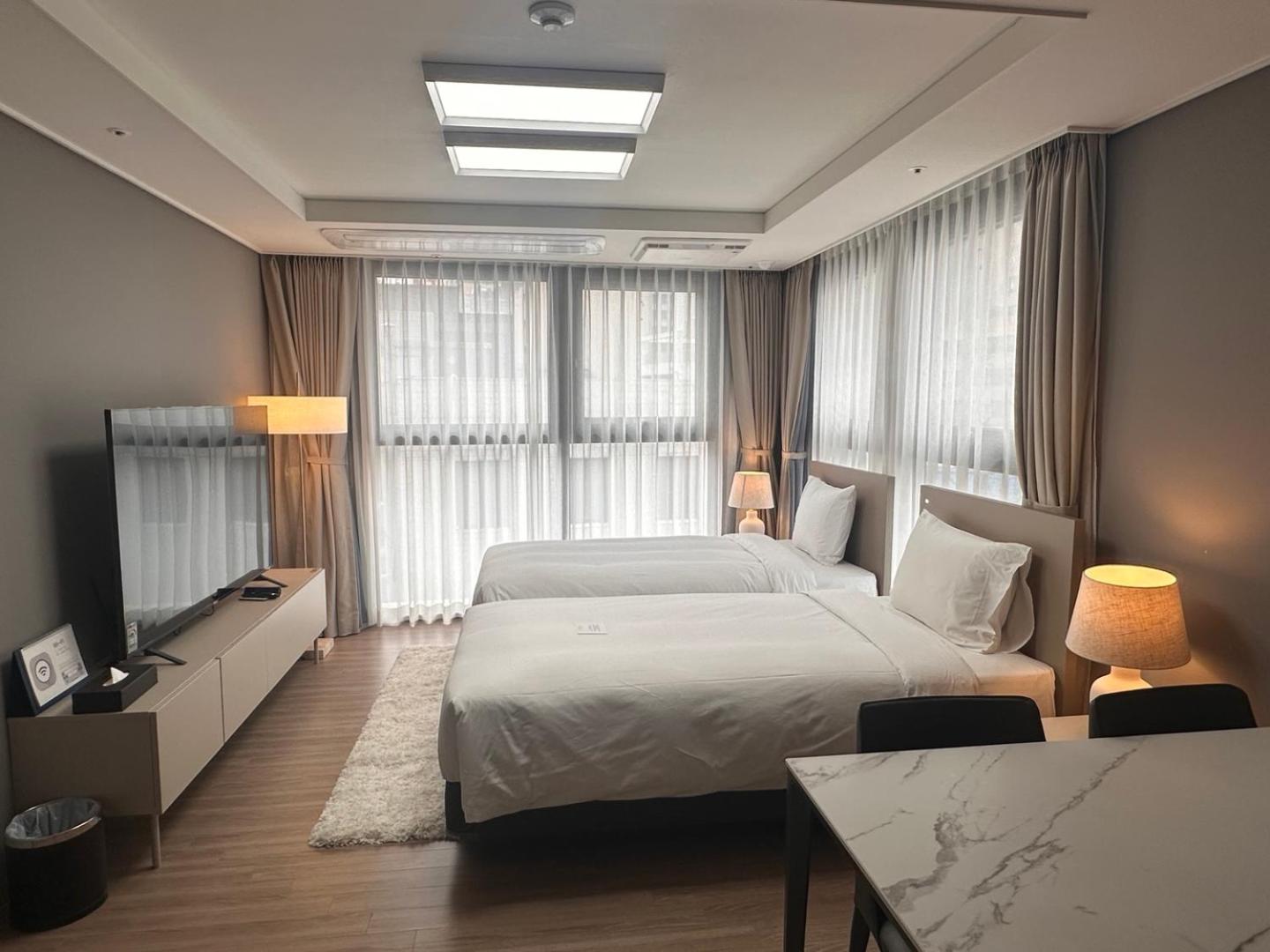 [Eco Plan] Sollago Family Suite - No Cleaning Service Included during stay(Paid bedding and towel change) - Photo 3