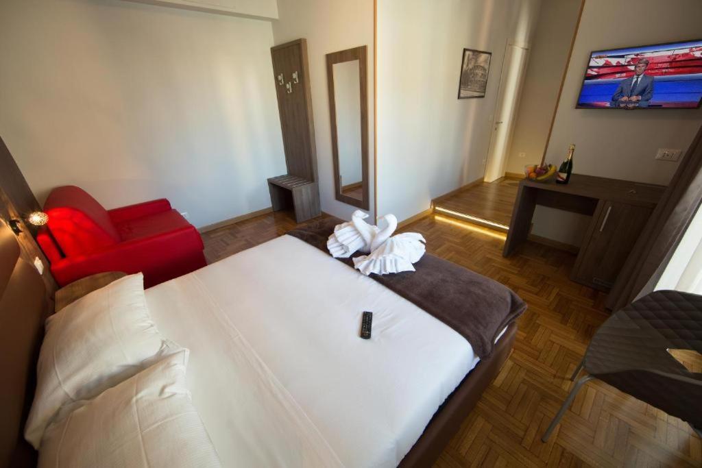 Comfort Triple Room photo 3