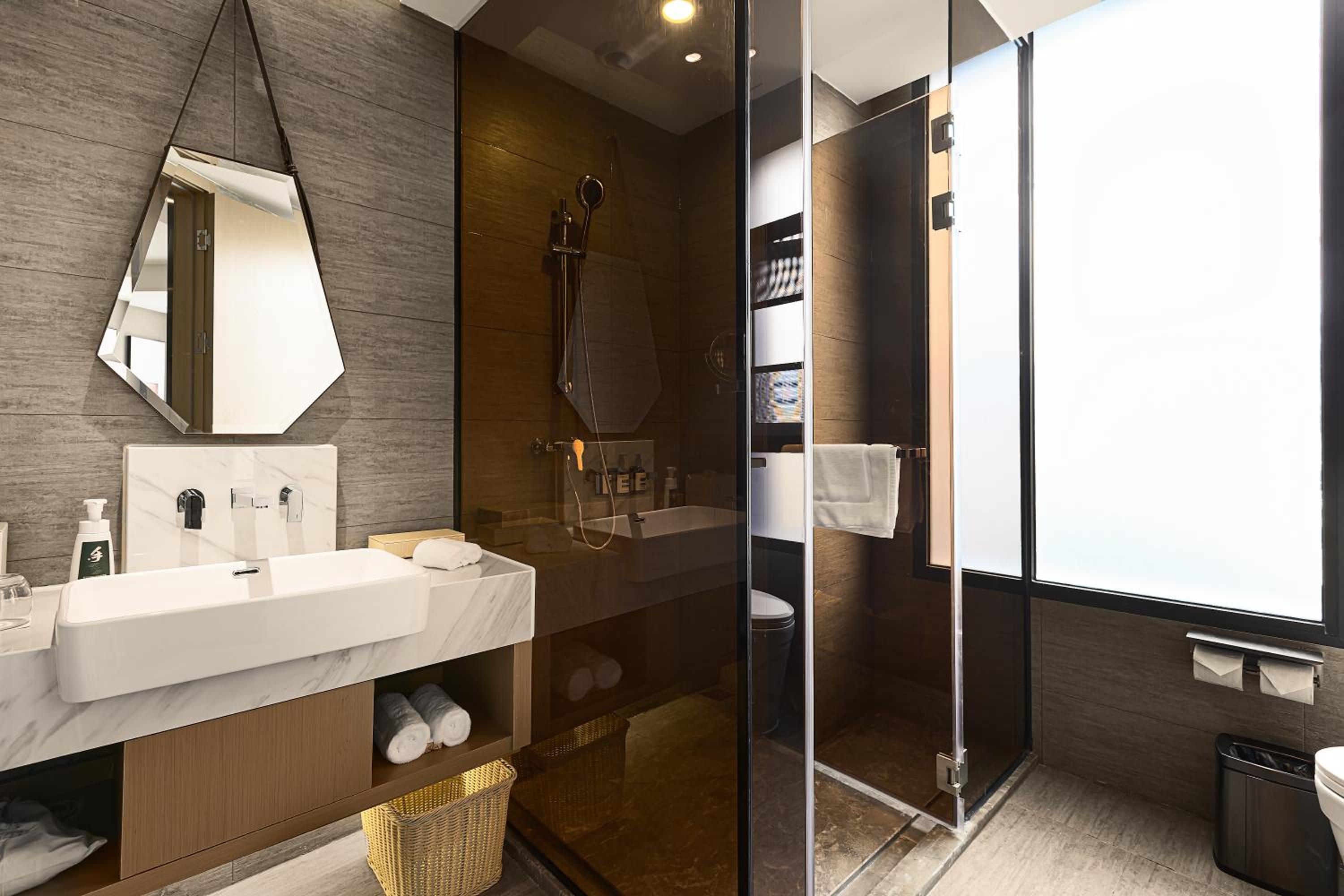 Superior Twin Room - Photo 5