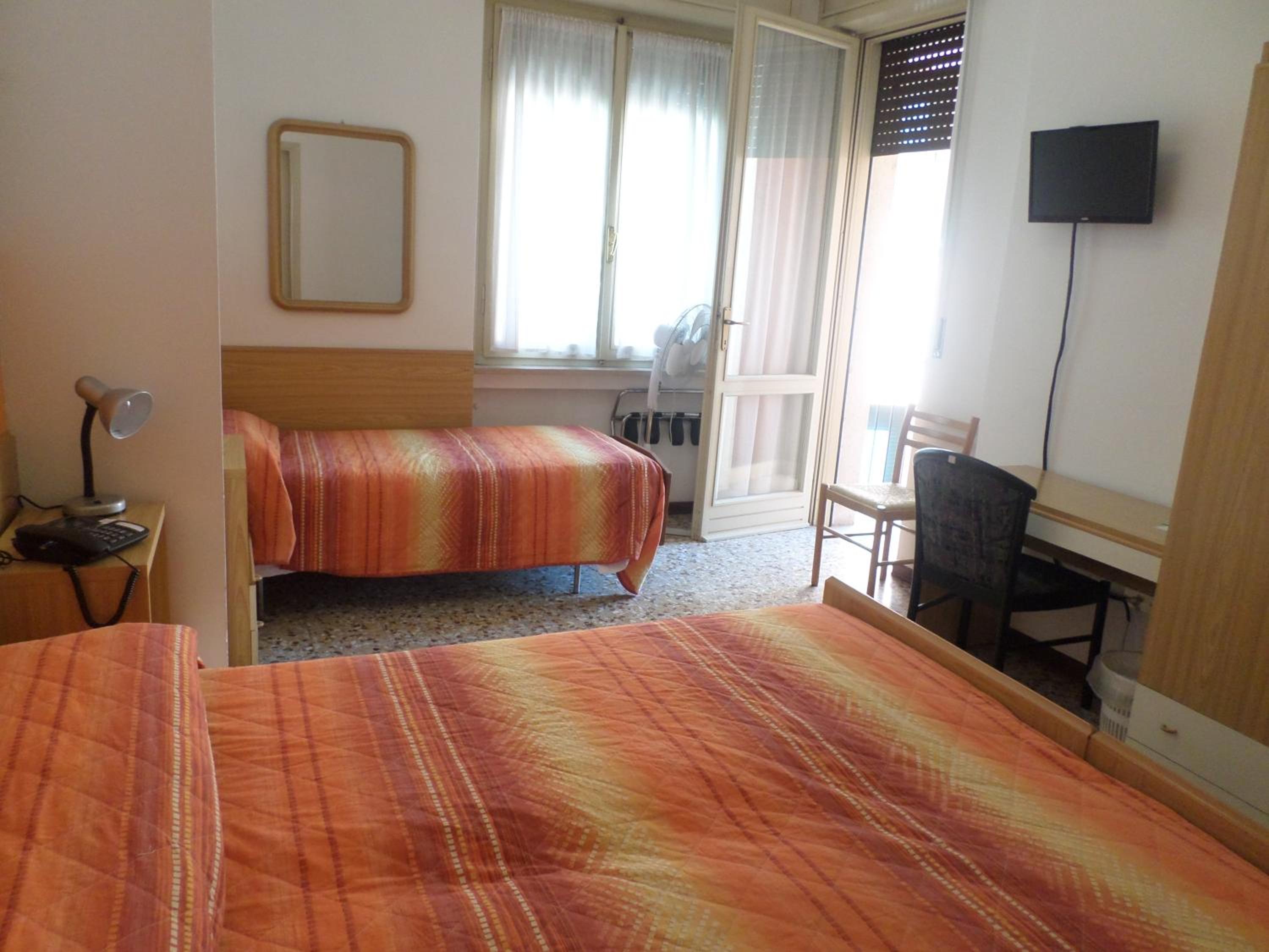 Triple Room with Balcony photo 1