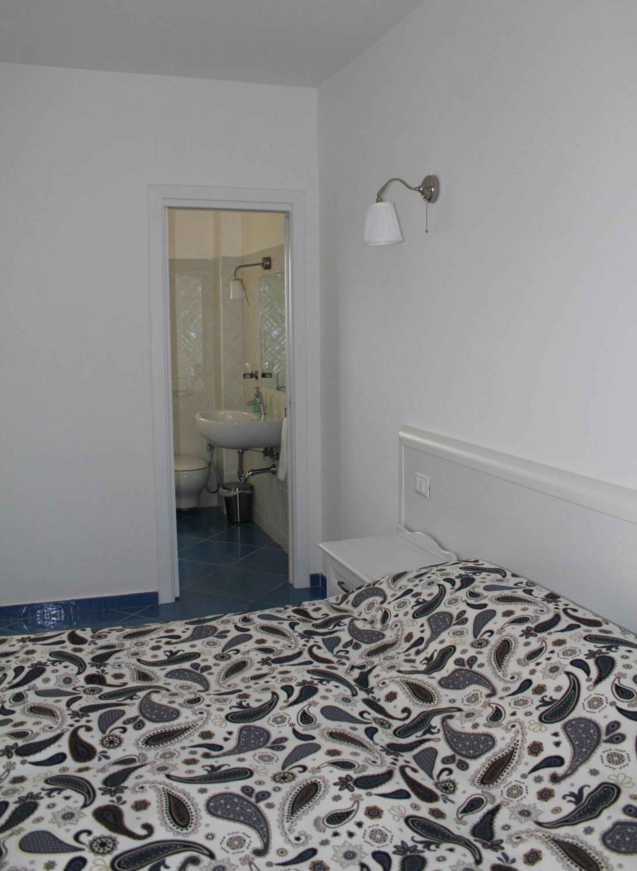 Double Room with Balcony and Sea View photo 2