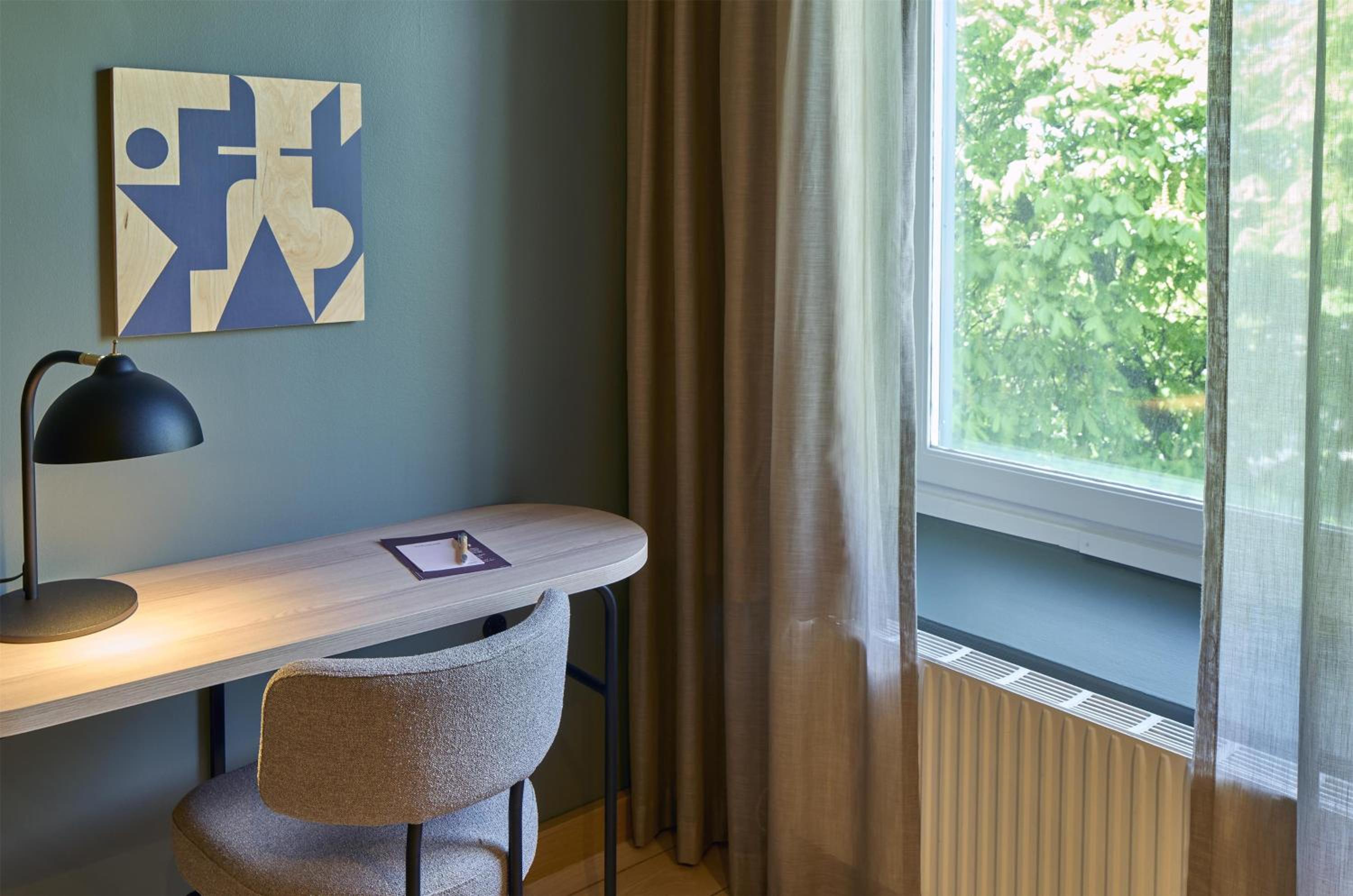 Standard King Room