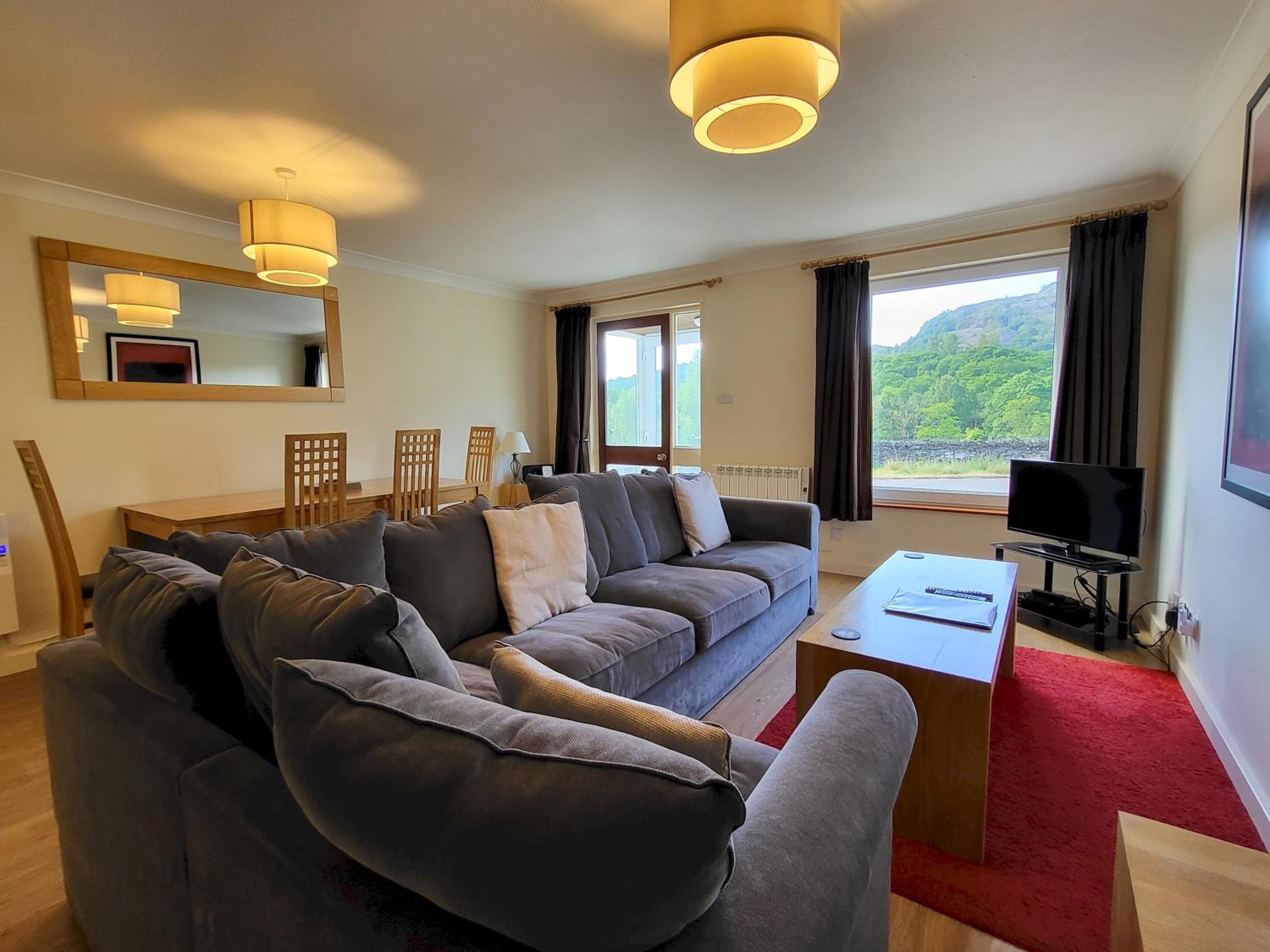 Three-Bedroom House photo 2