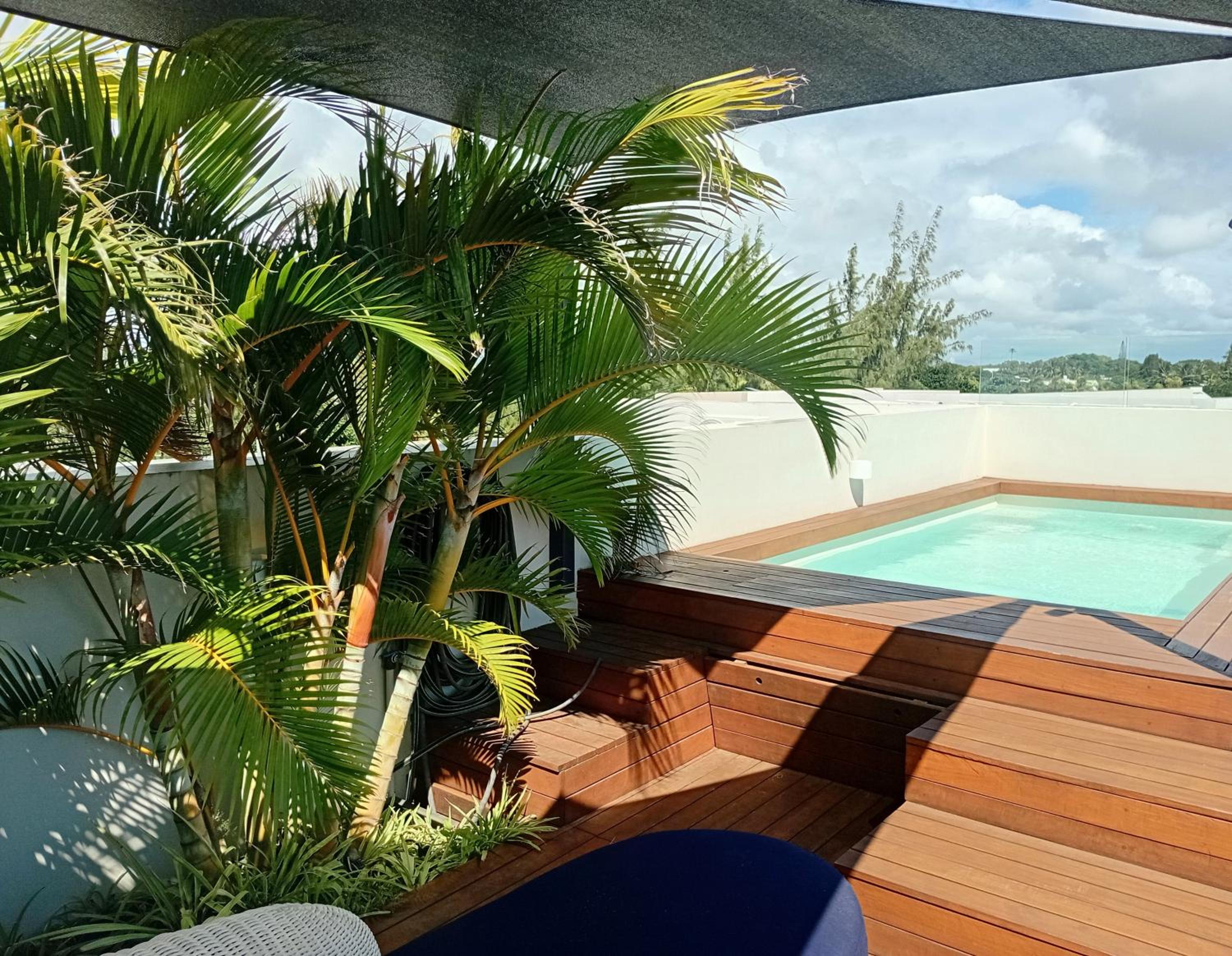Two-Bedroom Apartment with Balcony